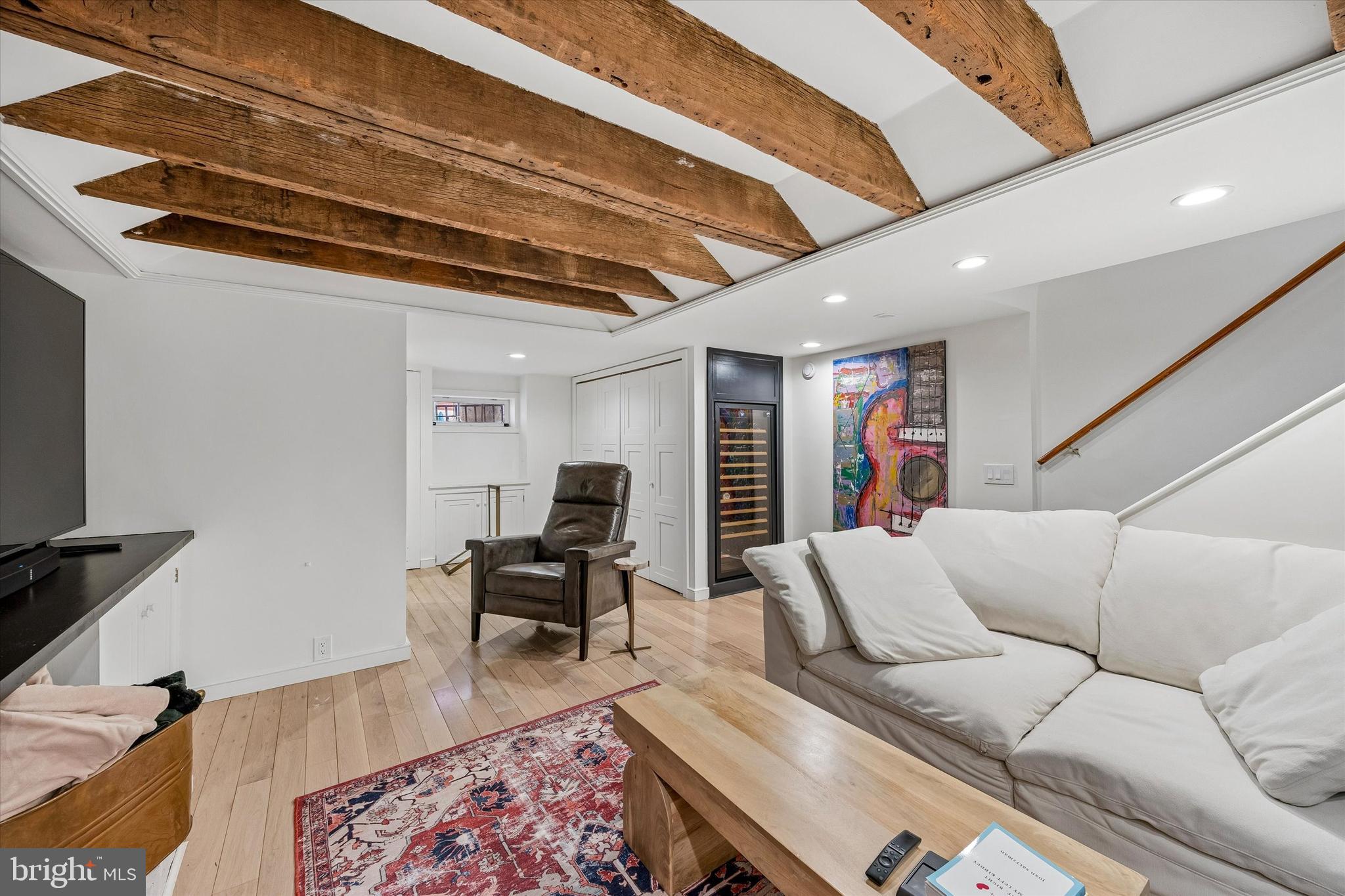 SOCIETY HILL - Residential