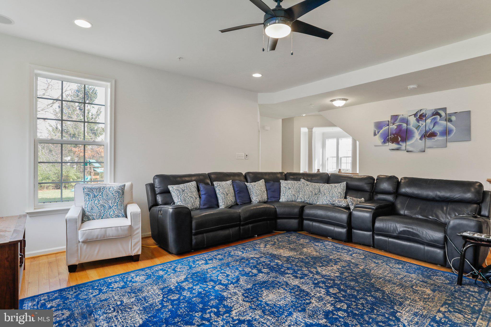 MAPLE VALLEY ESTATES - Residential