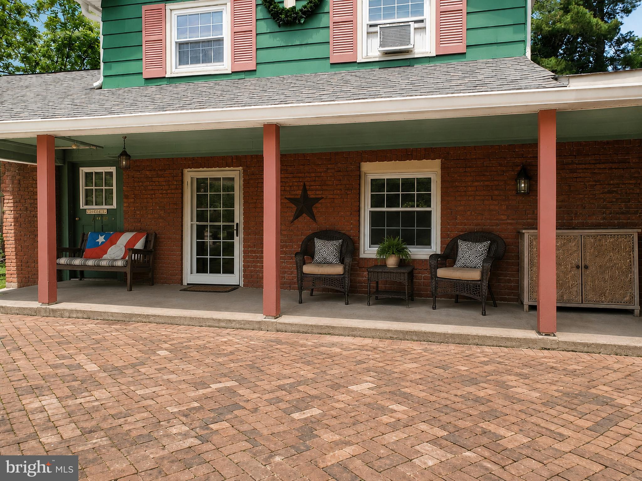VALLEYWOOD - Residential