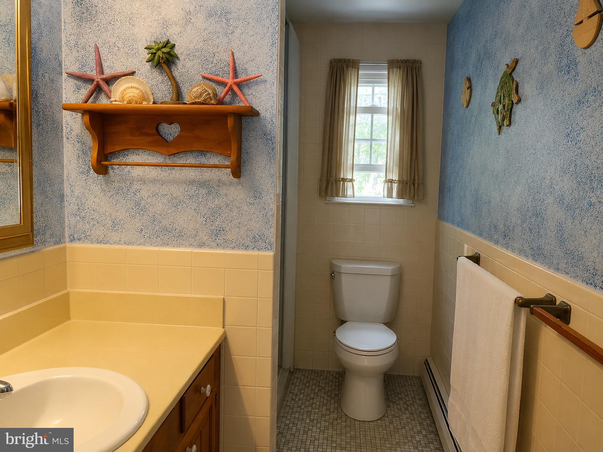 VALLEYWOOD - Residential