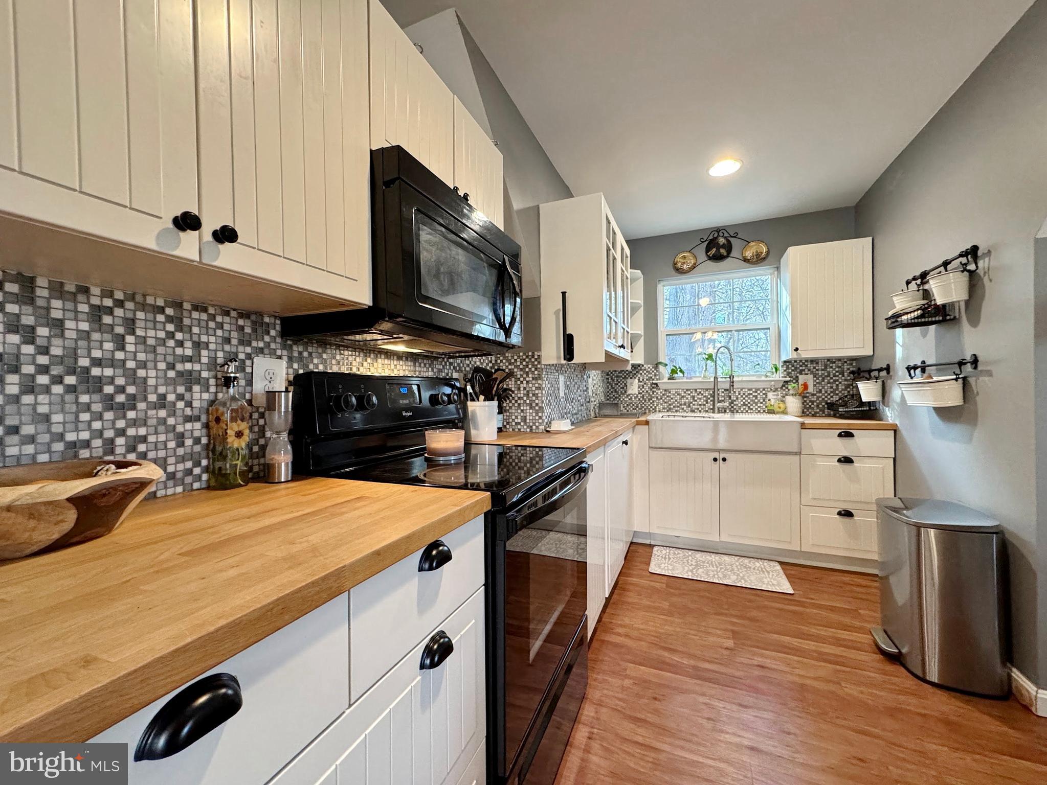 BENEDICT FARMS - Residential