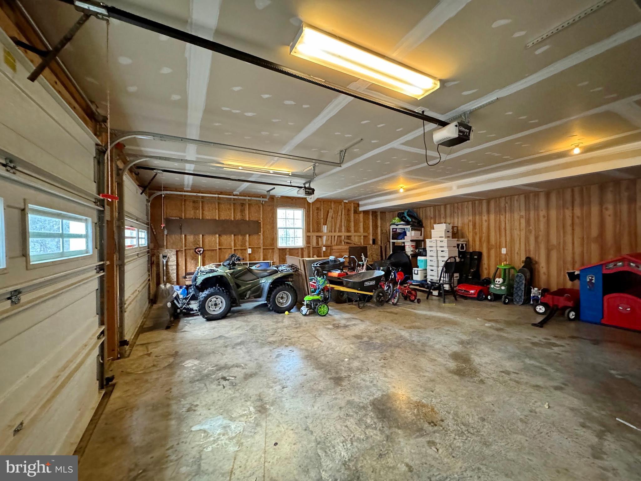 BENEDICT FARMS - Residential