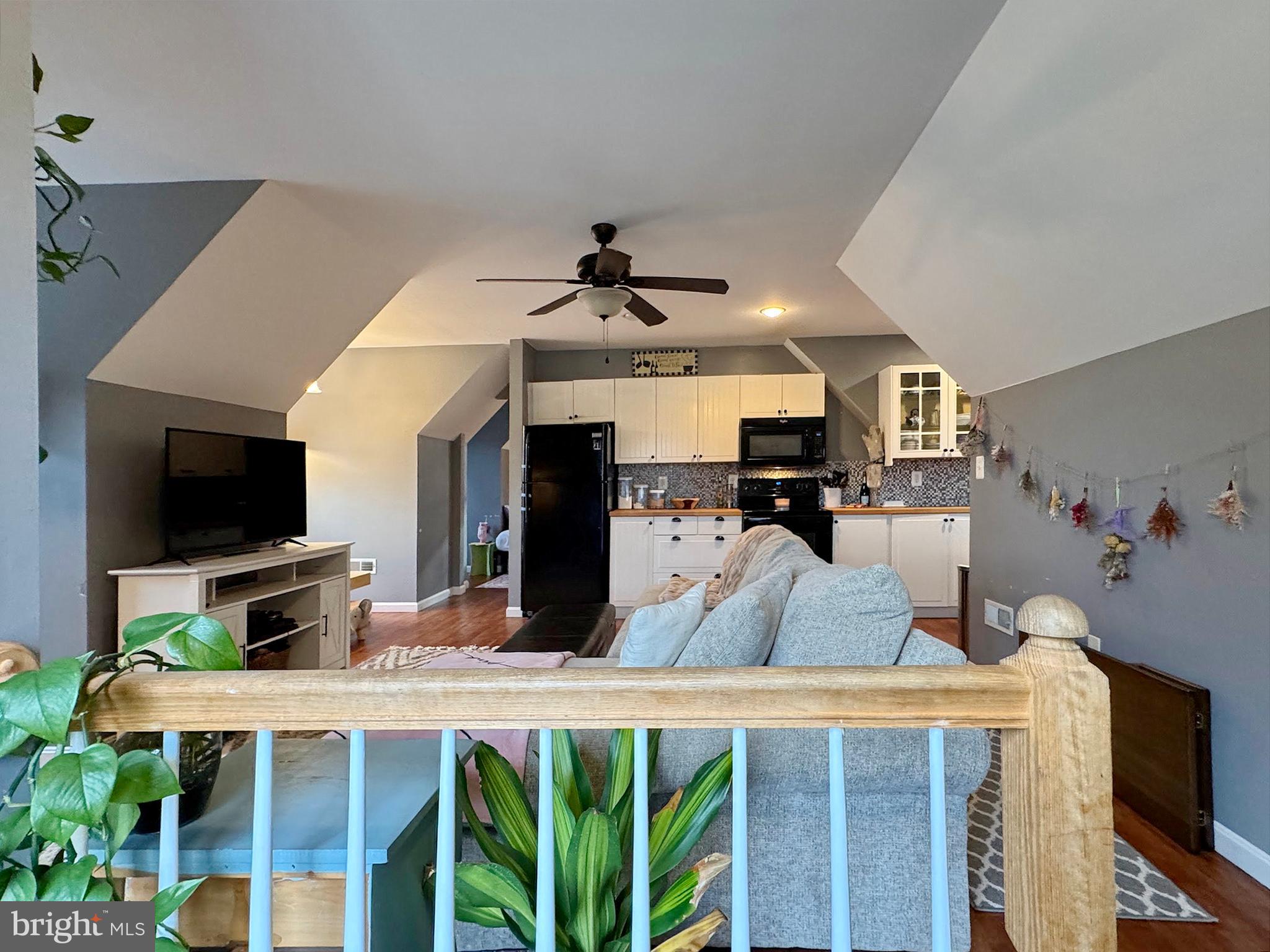 BENEDICT FARMS - Residential