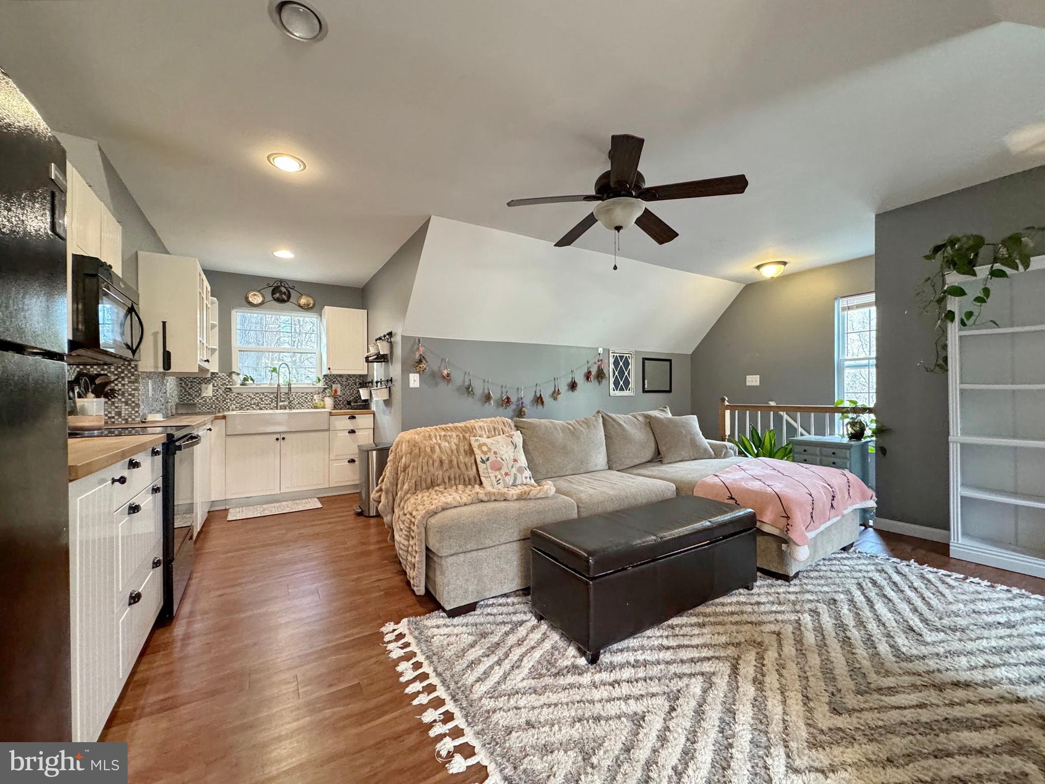 BENEDICT FARMS - Residential