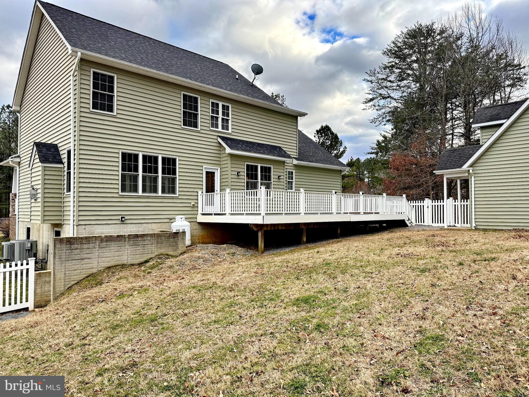 BENEDICT FARMS - Residential