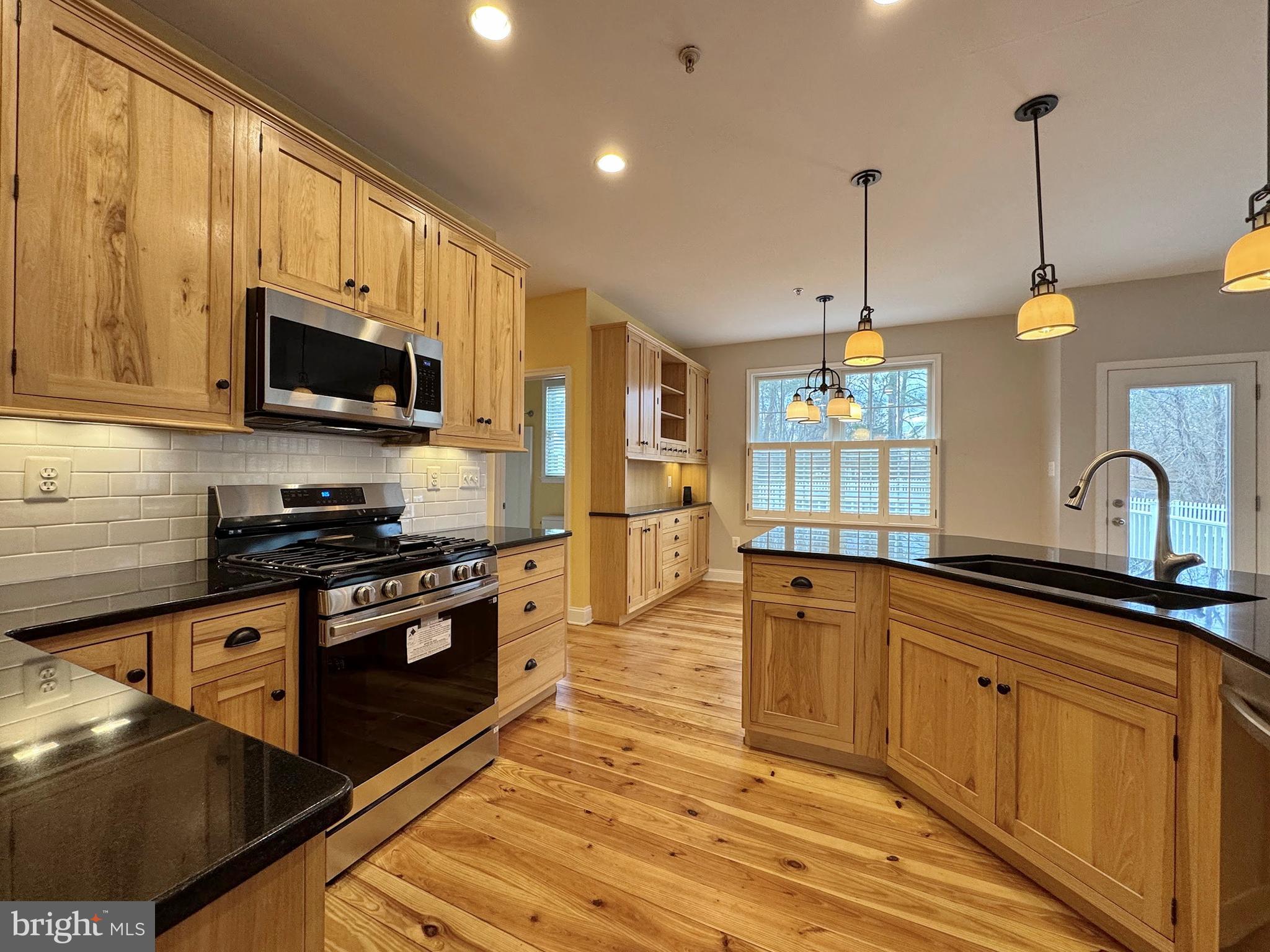 BENEDICT FARMS - Residential
