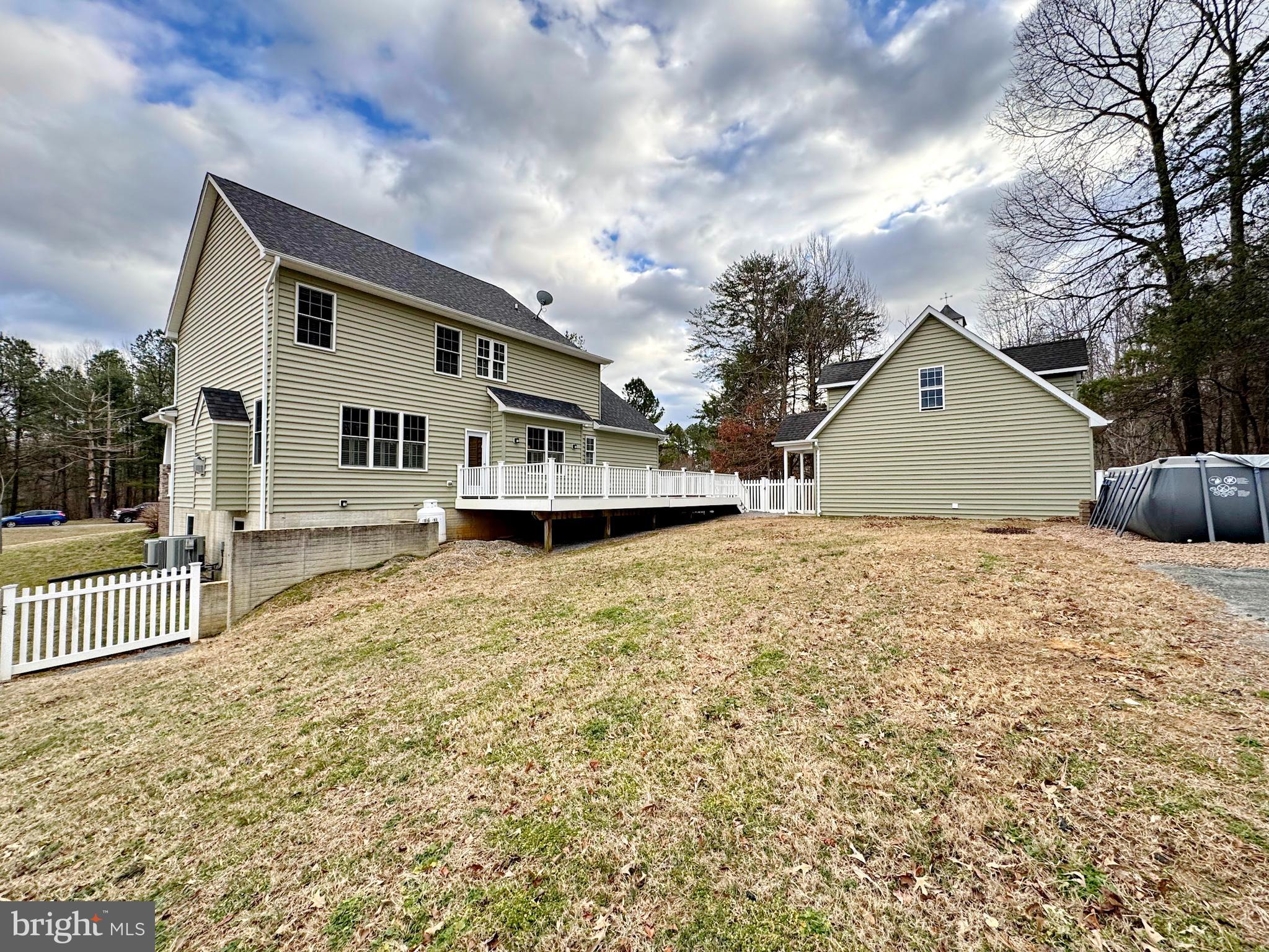 BENEDICT FARMS - Residential