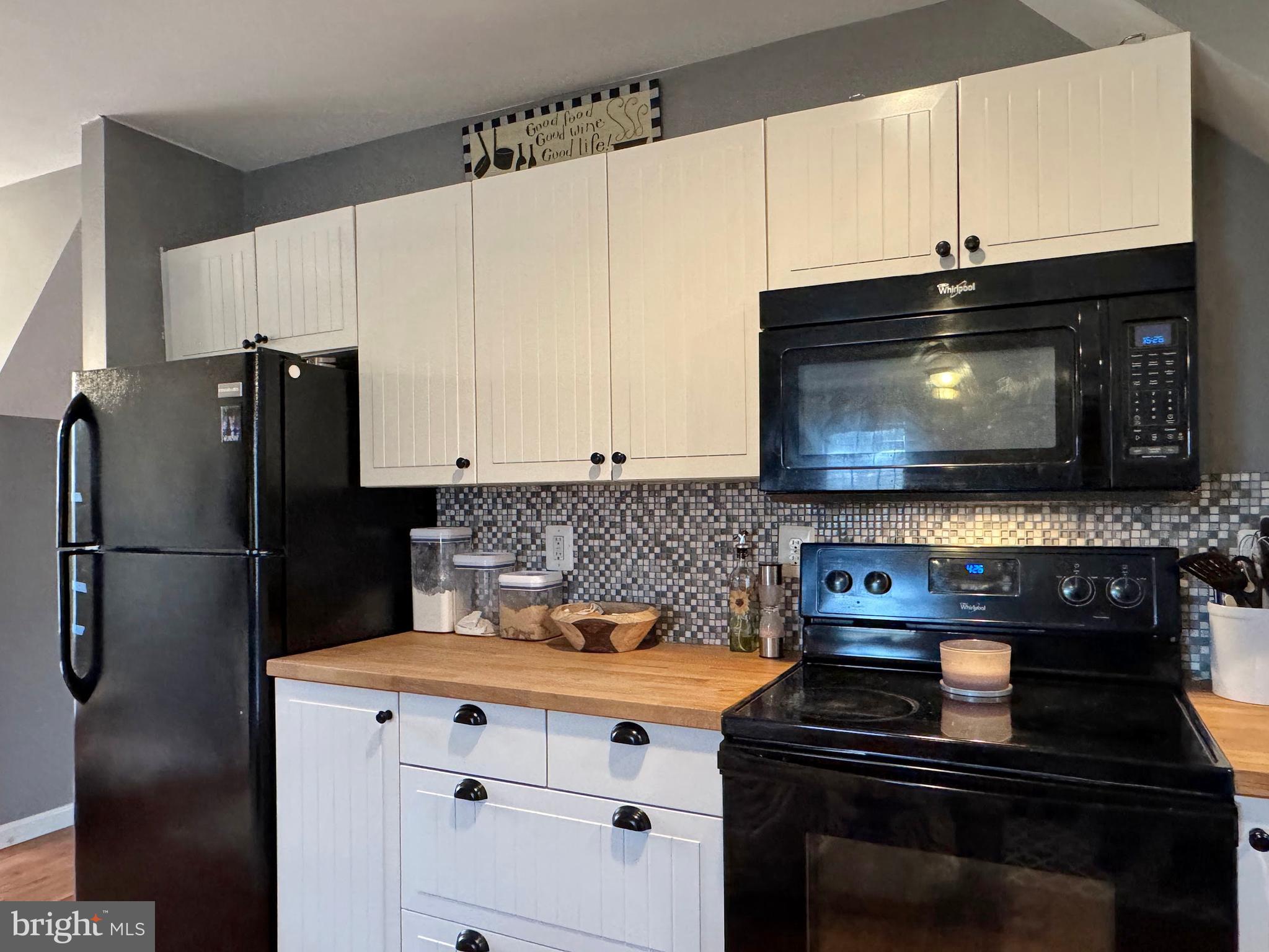 BENEDICT FARMS - Residential