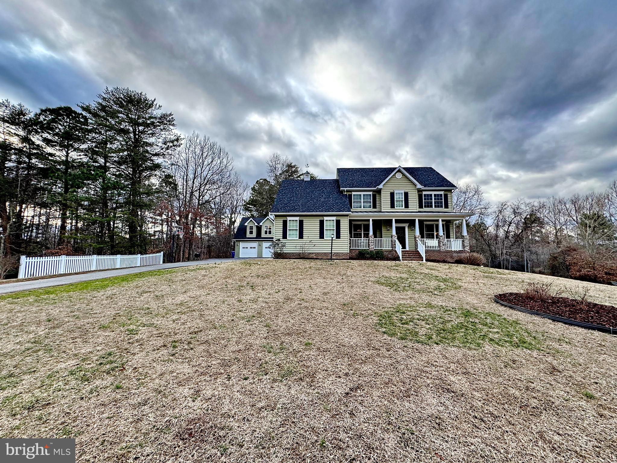 BENEDICT FARMS - Residential