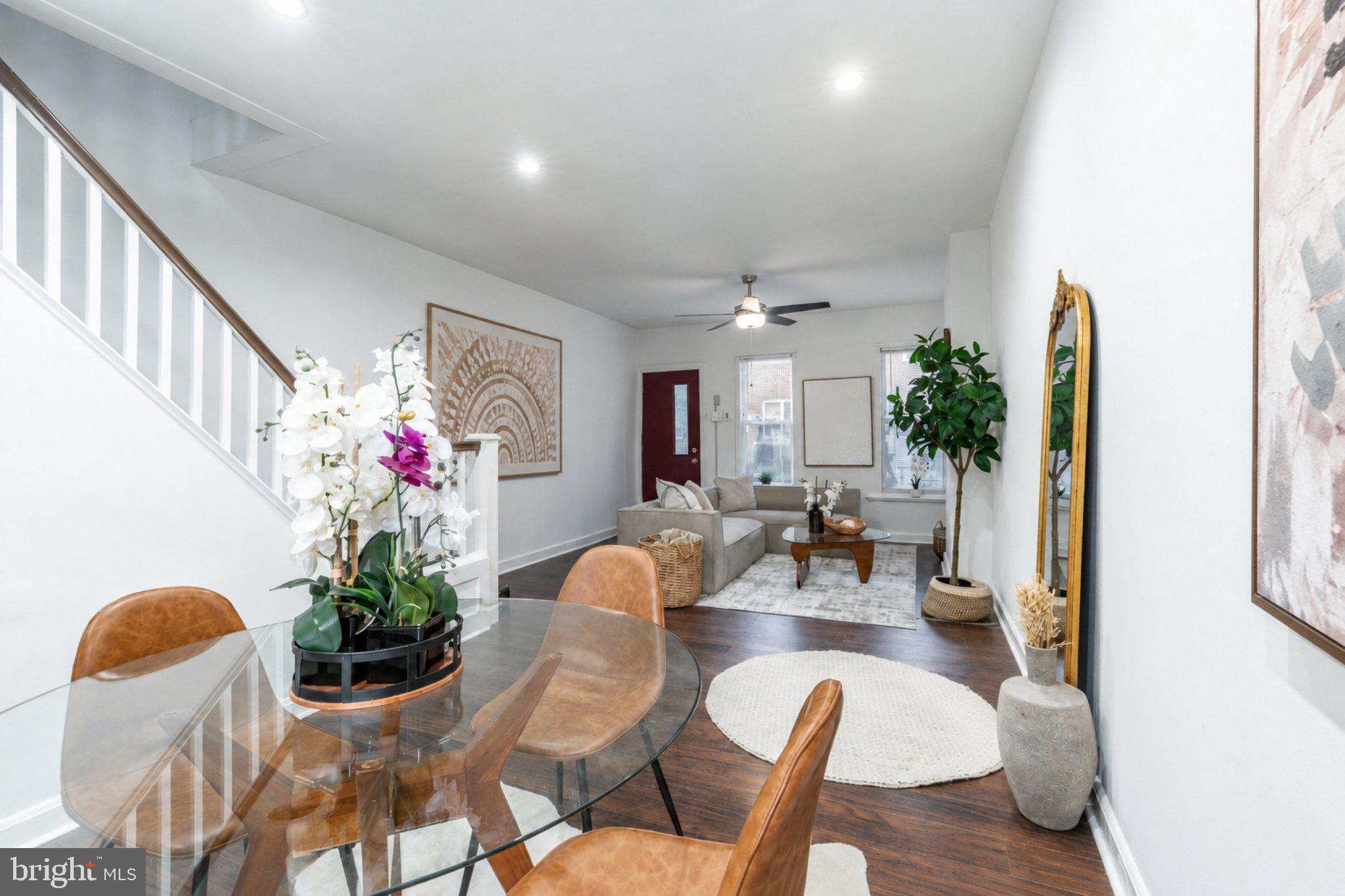 EAST KENSINGTON - Residential