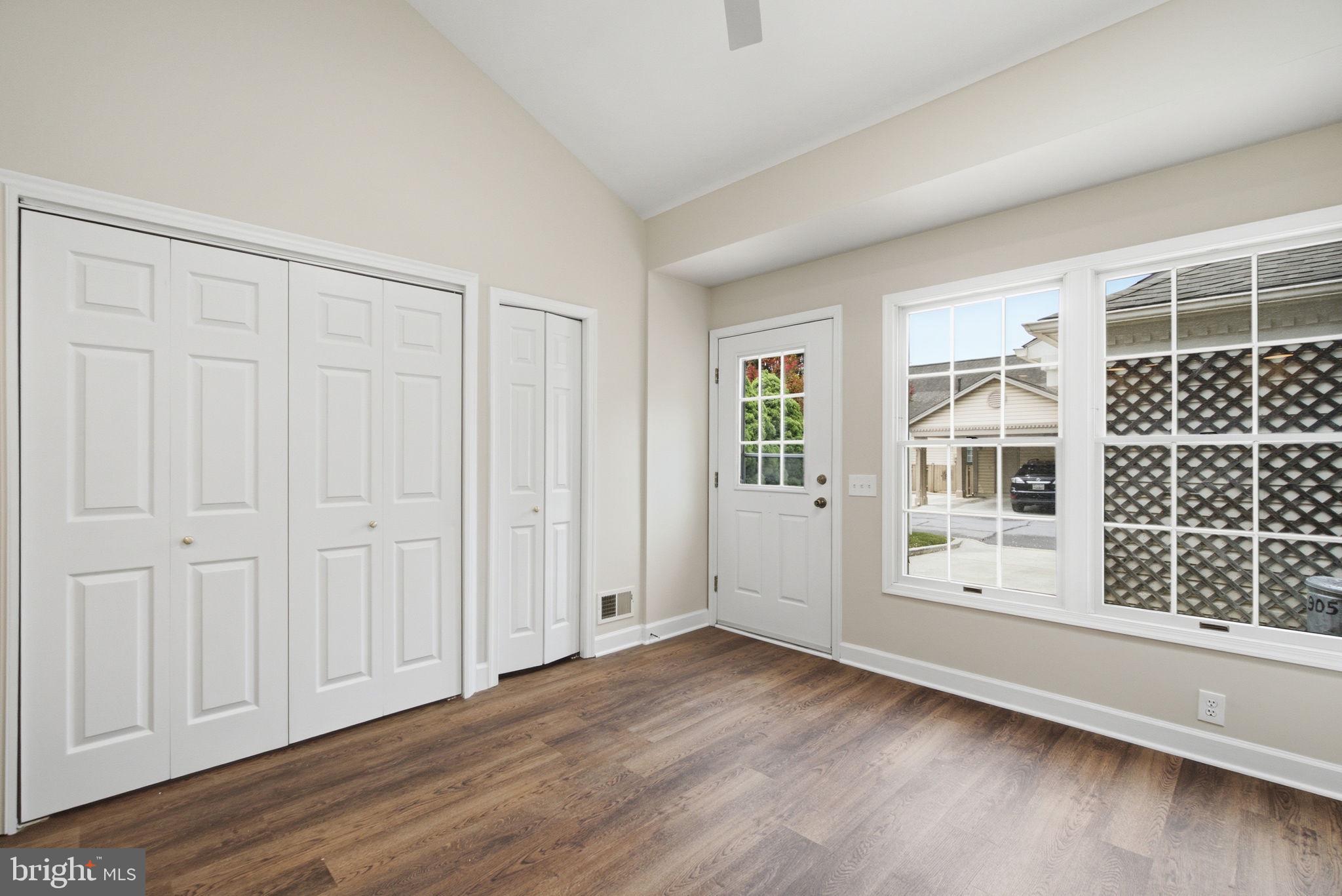 WATERFORD - Residential