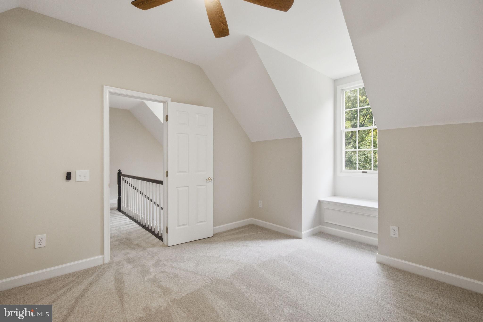 WATERFORD - Residential