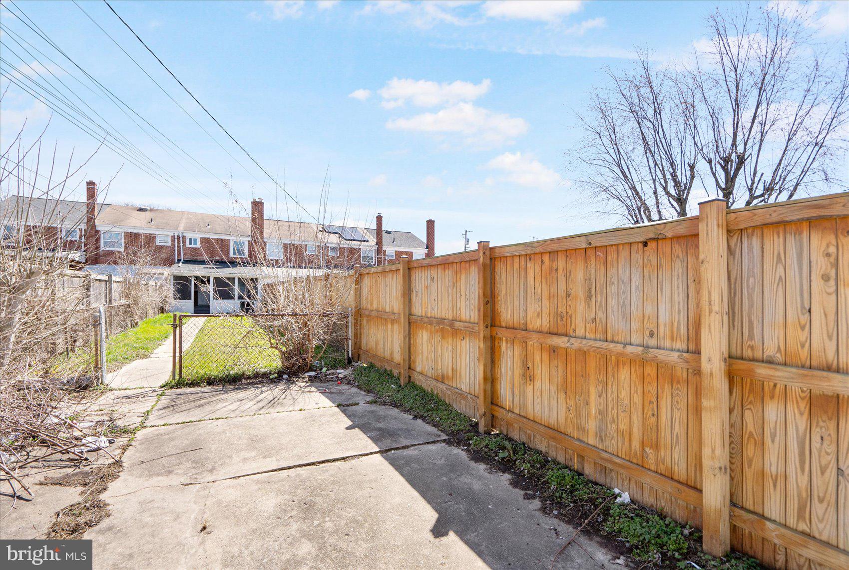 MIDDLESEX - Residential
