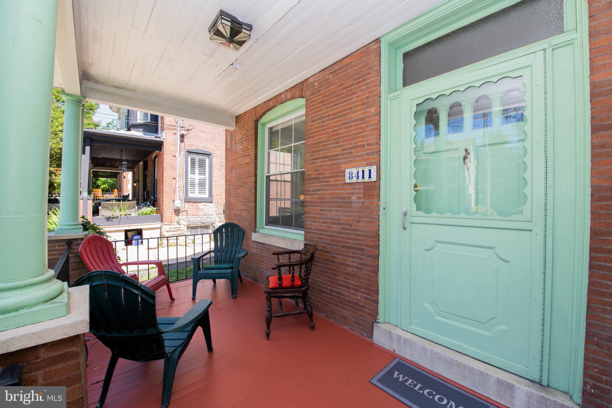 CHESTNUT HILL - Residential