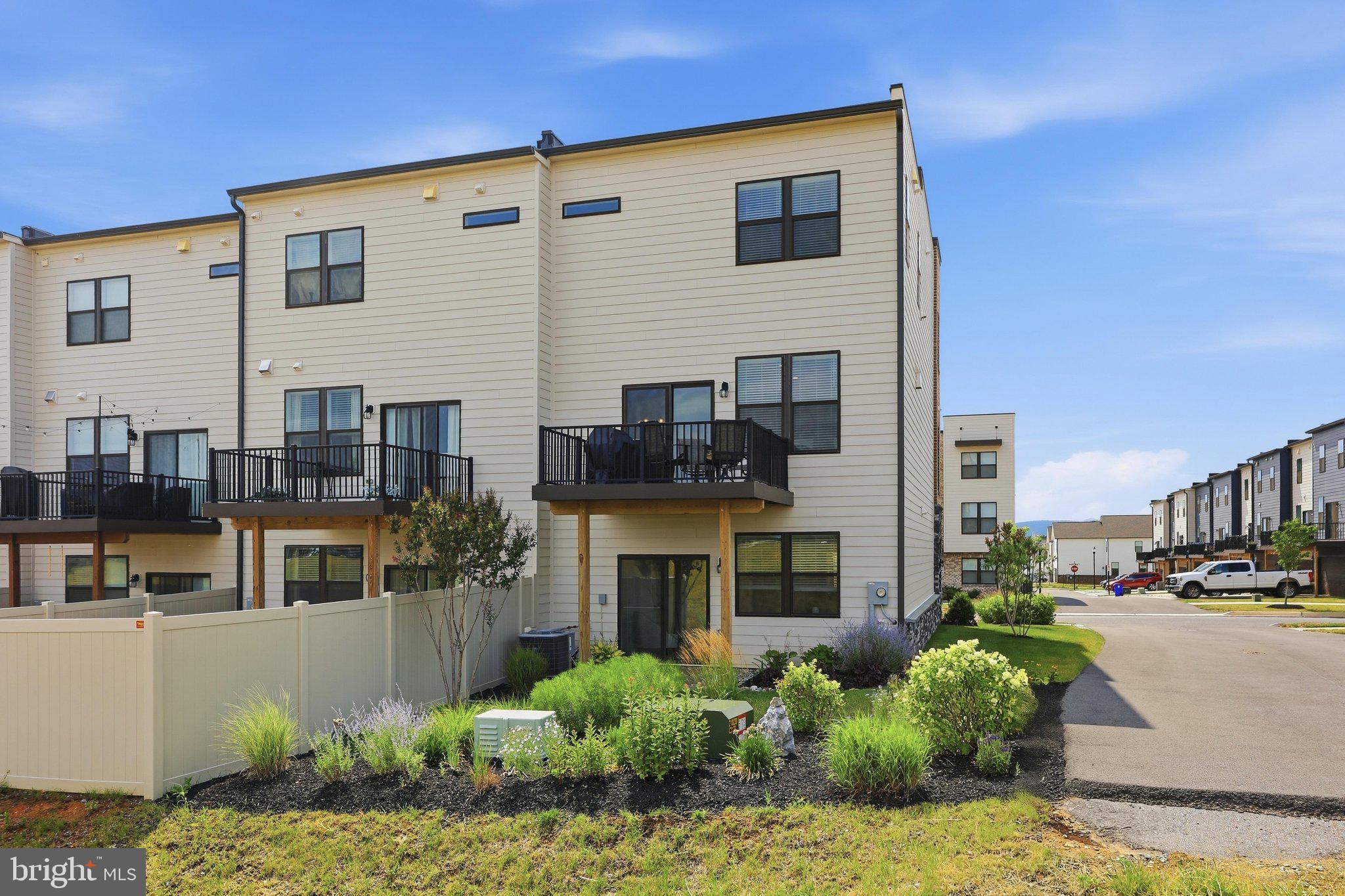 RENN QUARTER - Residential