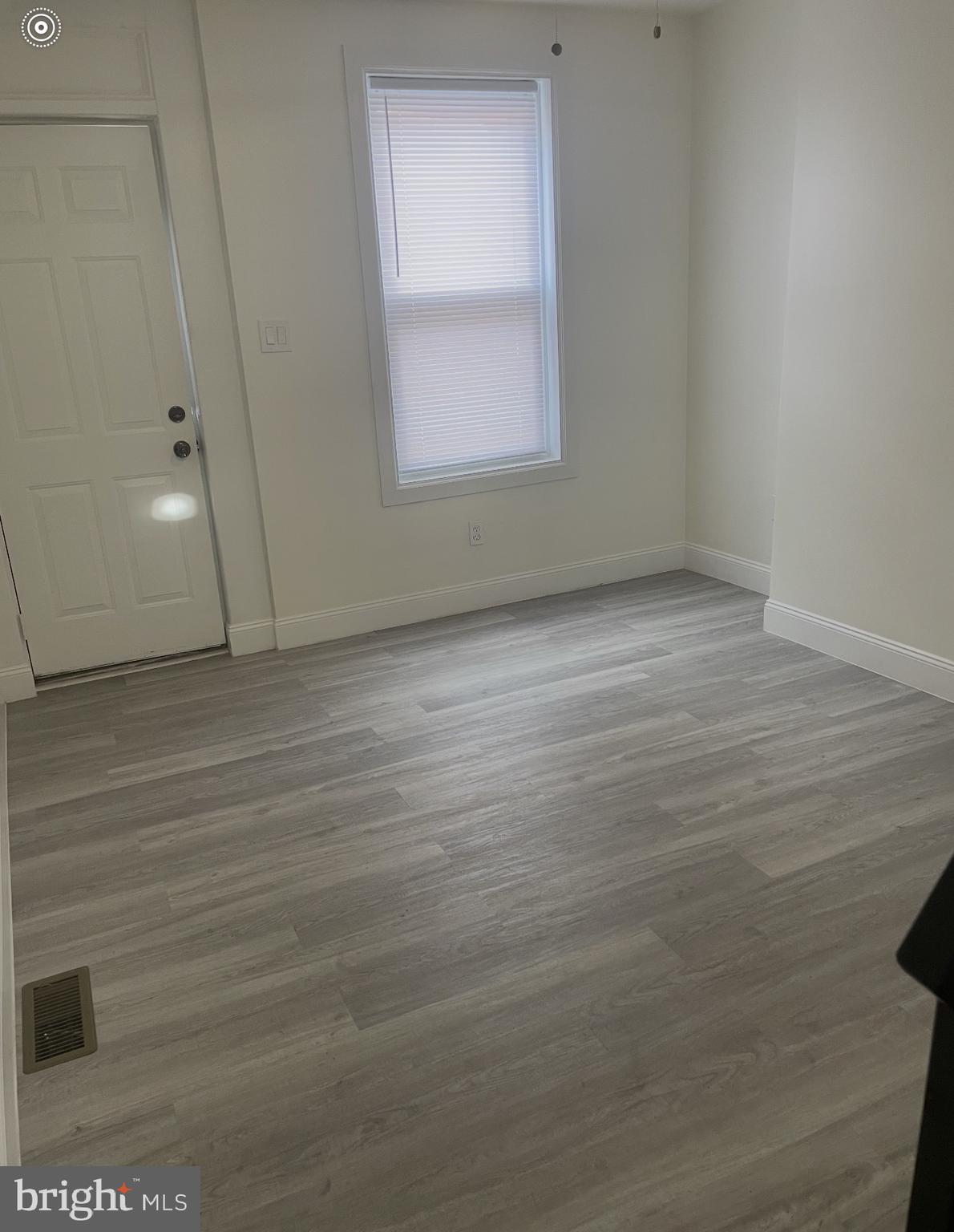NORRIS SQUARE - Residential