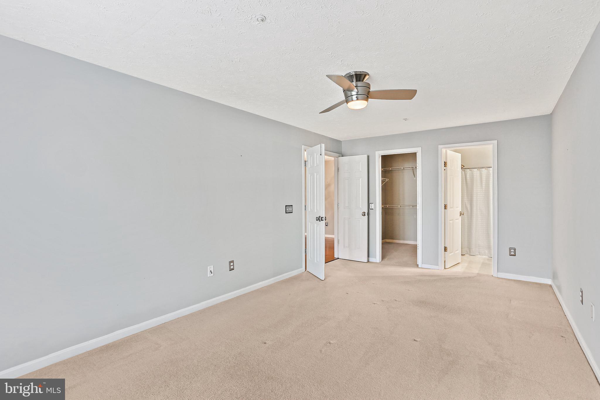 WINDGATE CONDO - Residential