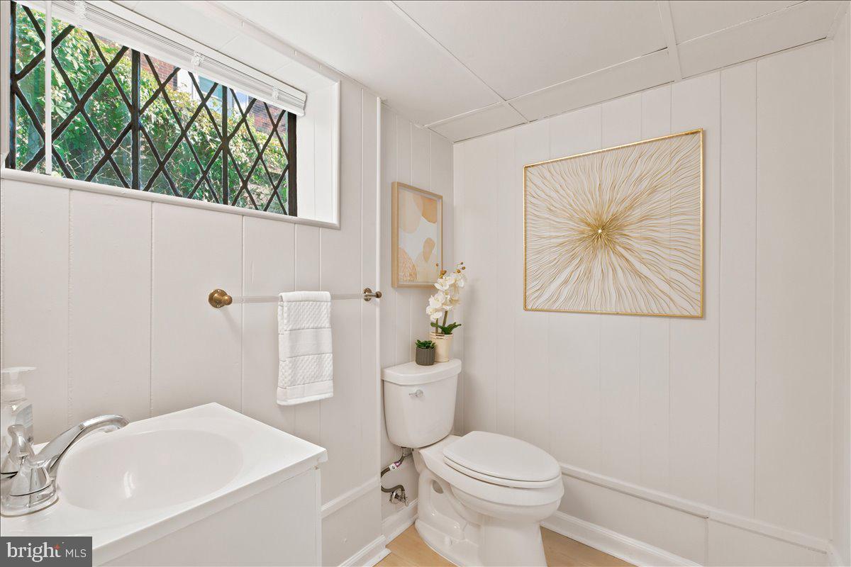 OAKCREST - Residential