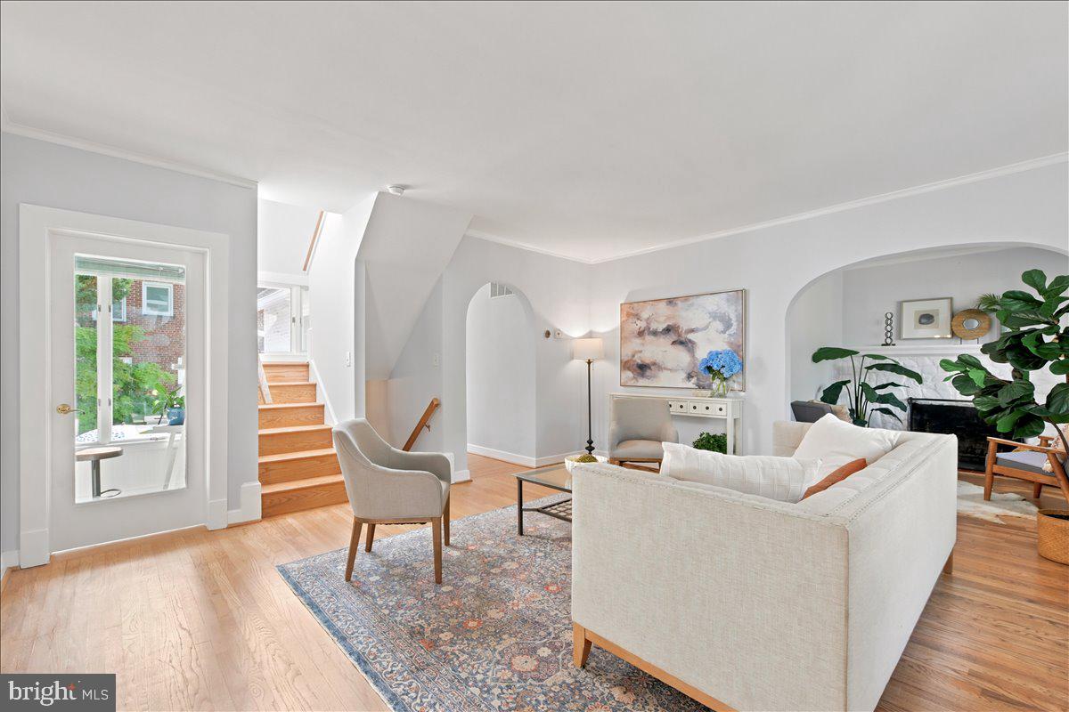OAKCREST - Residential