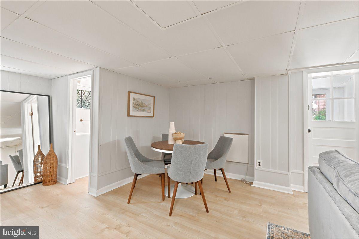 OAKCREST - Residential