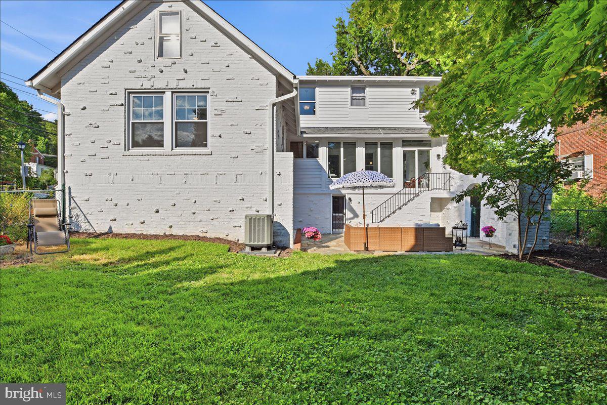 OAKCREST - Residential