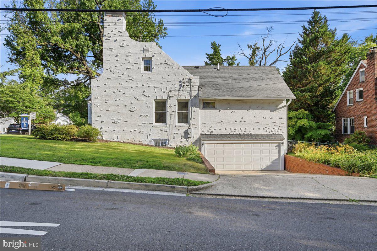 OAKCREST - Residential