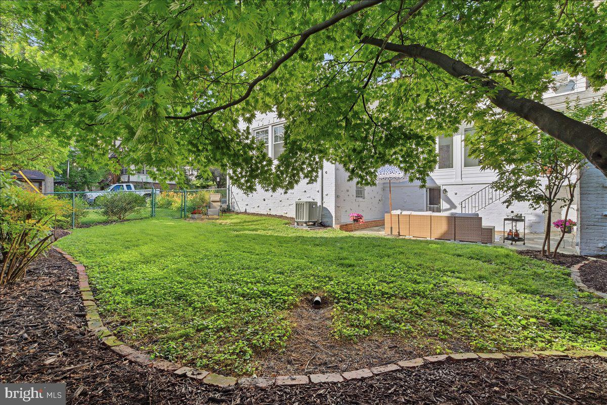 OAKCREST - Residential