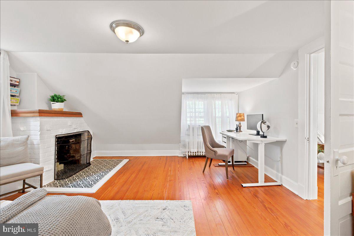 OAKCREST - Residential