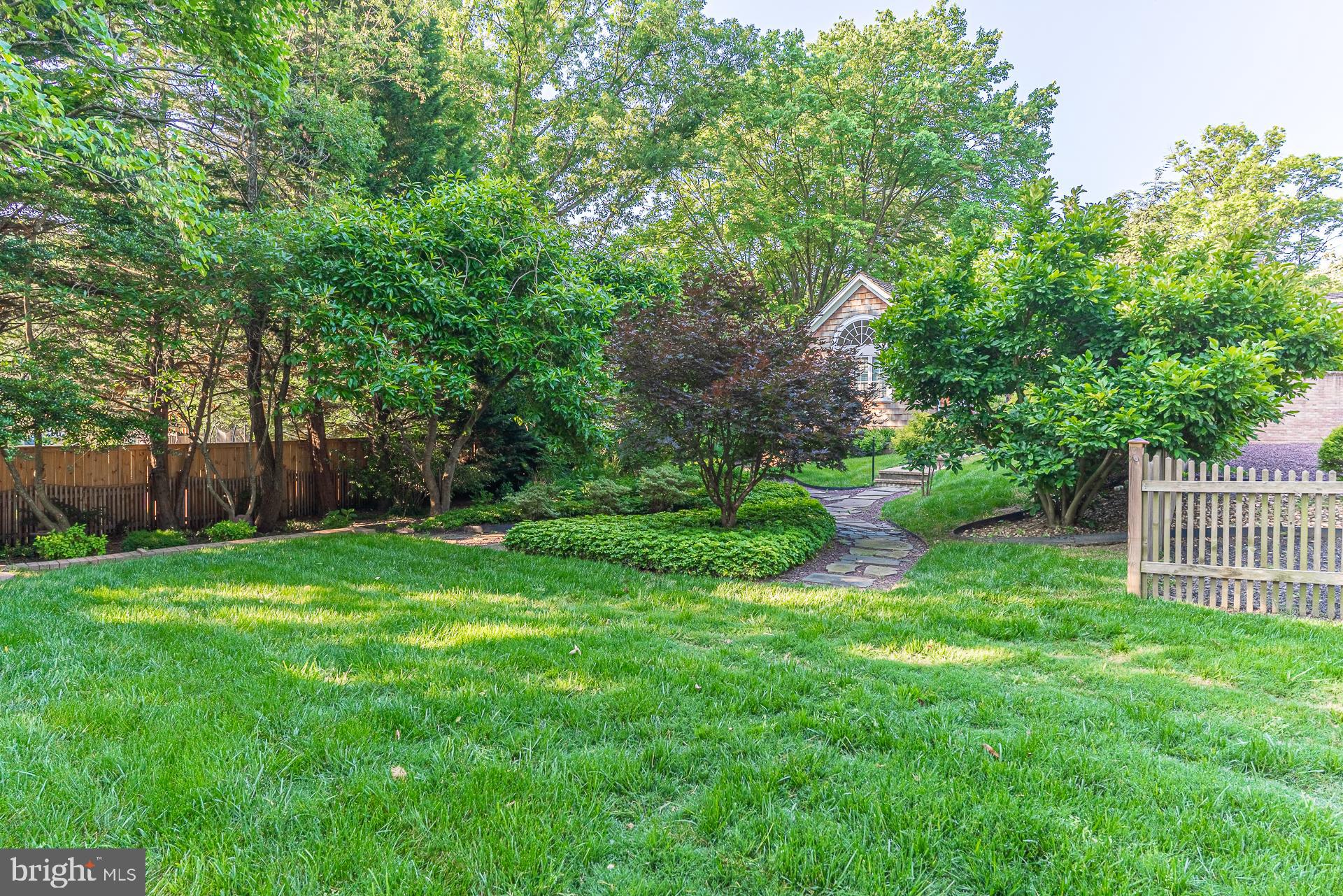BROADMONT - Residential