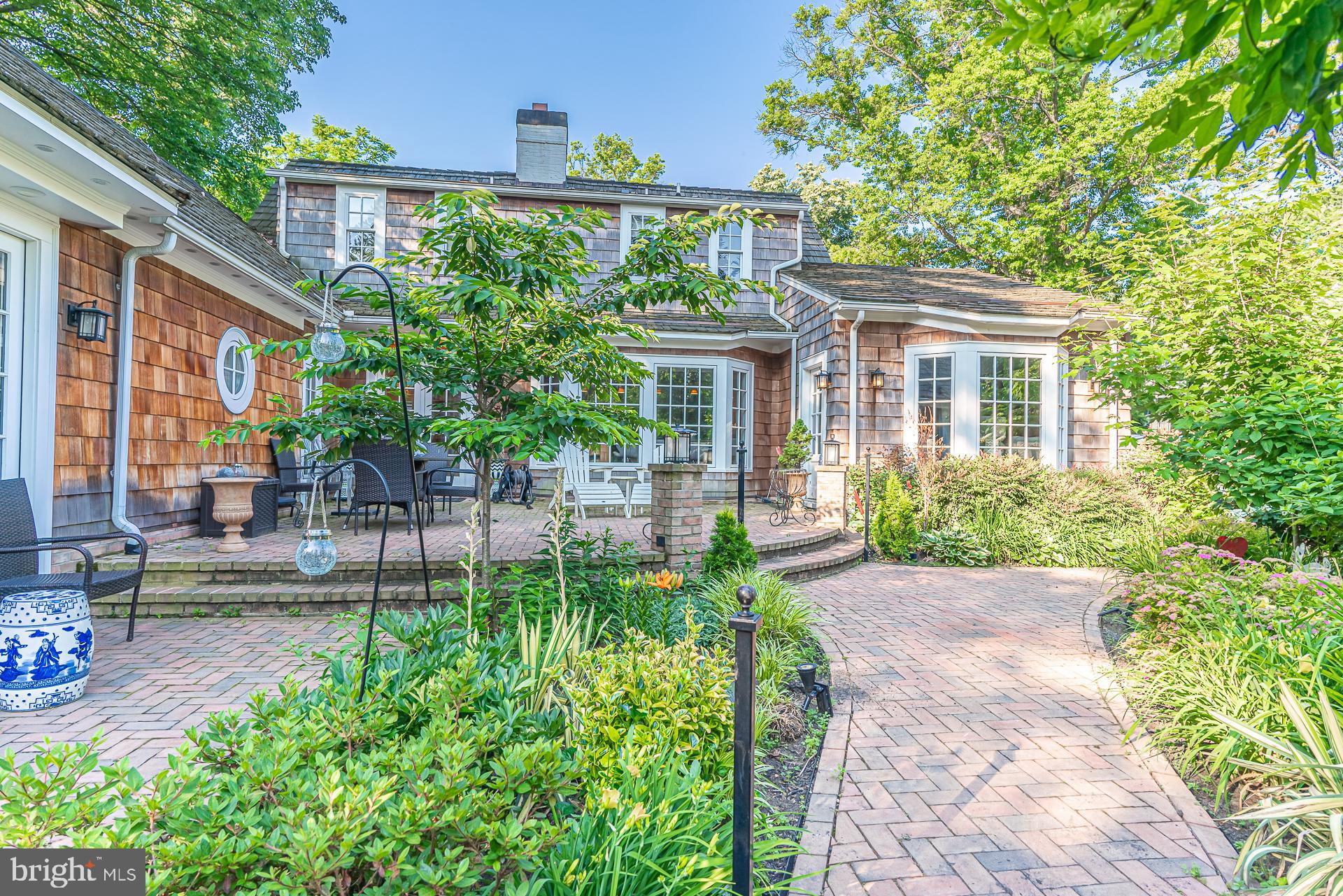 BROADMONT - Residential