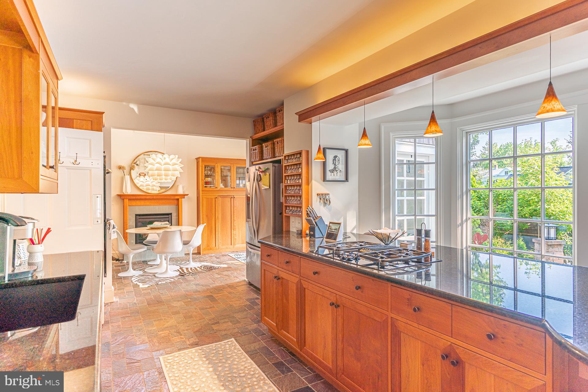 BROADMONT - Residential