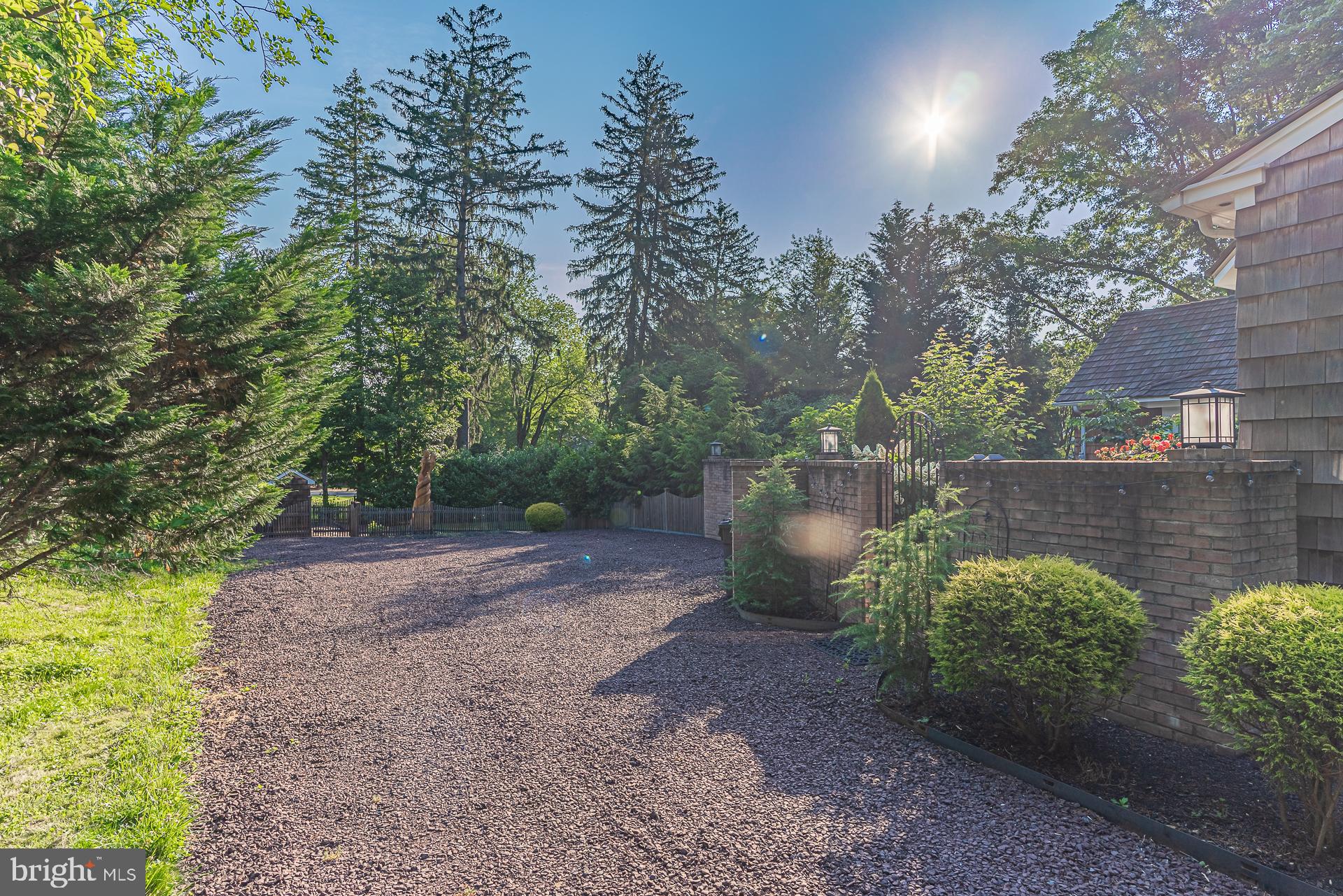 BROADMONT - Residential