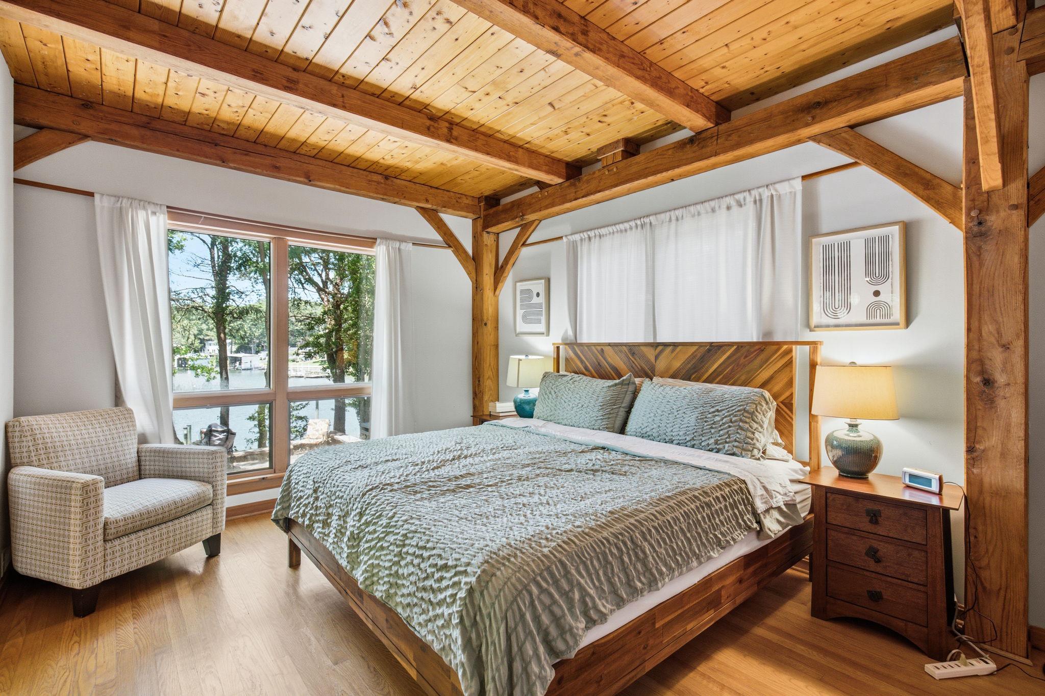 HARBOR LIGHT BEACH - Residential