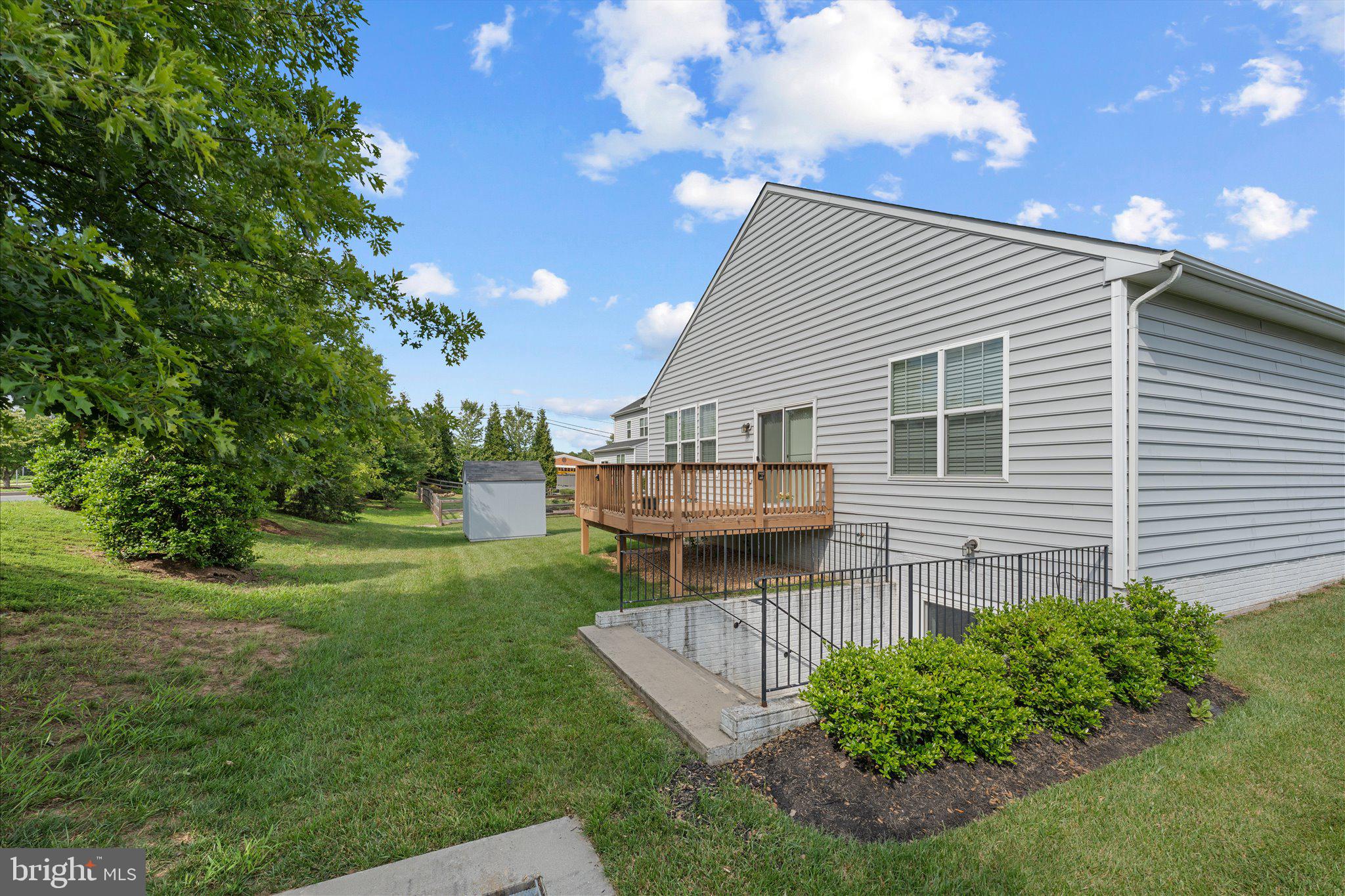 RAYMOND FARM - Residential