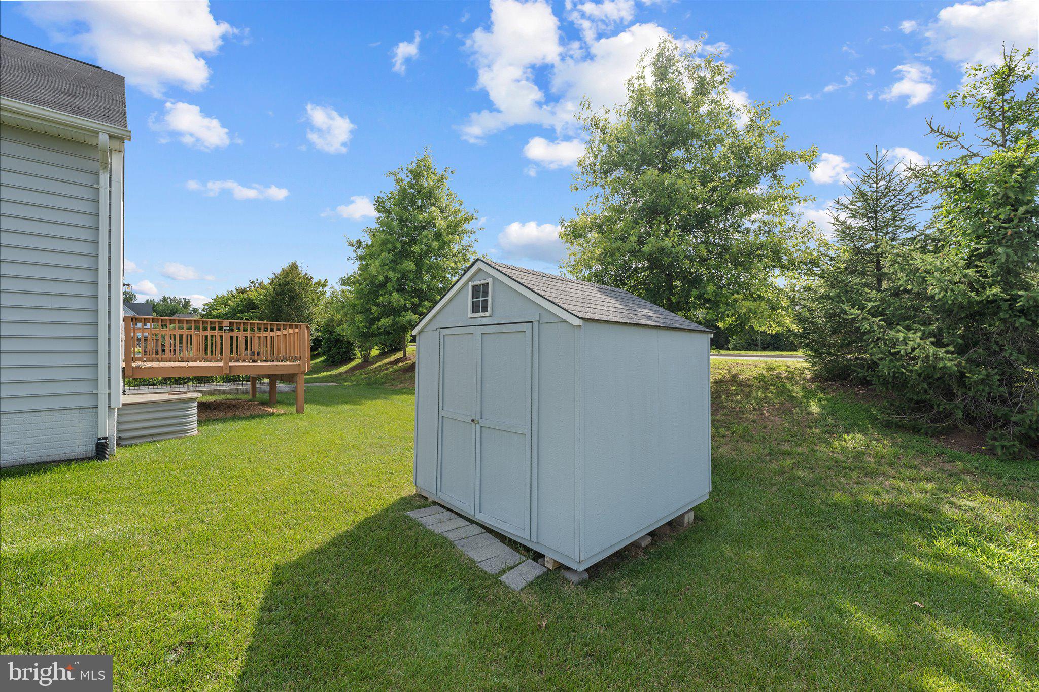 RAYMOND FARM - Residential