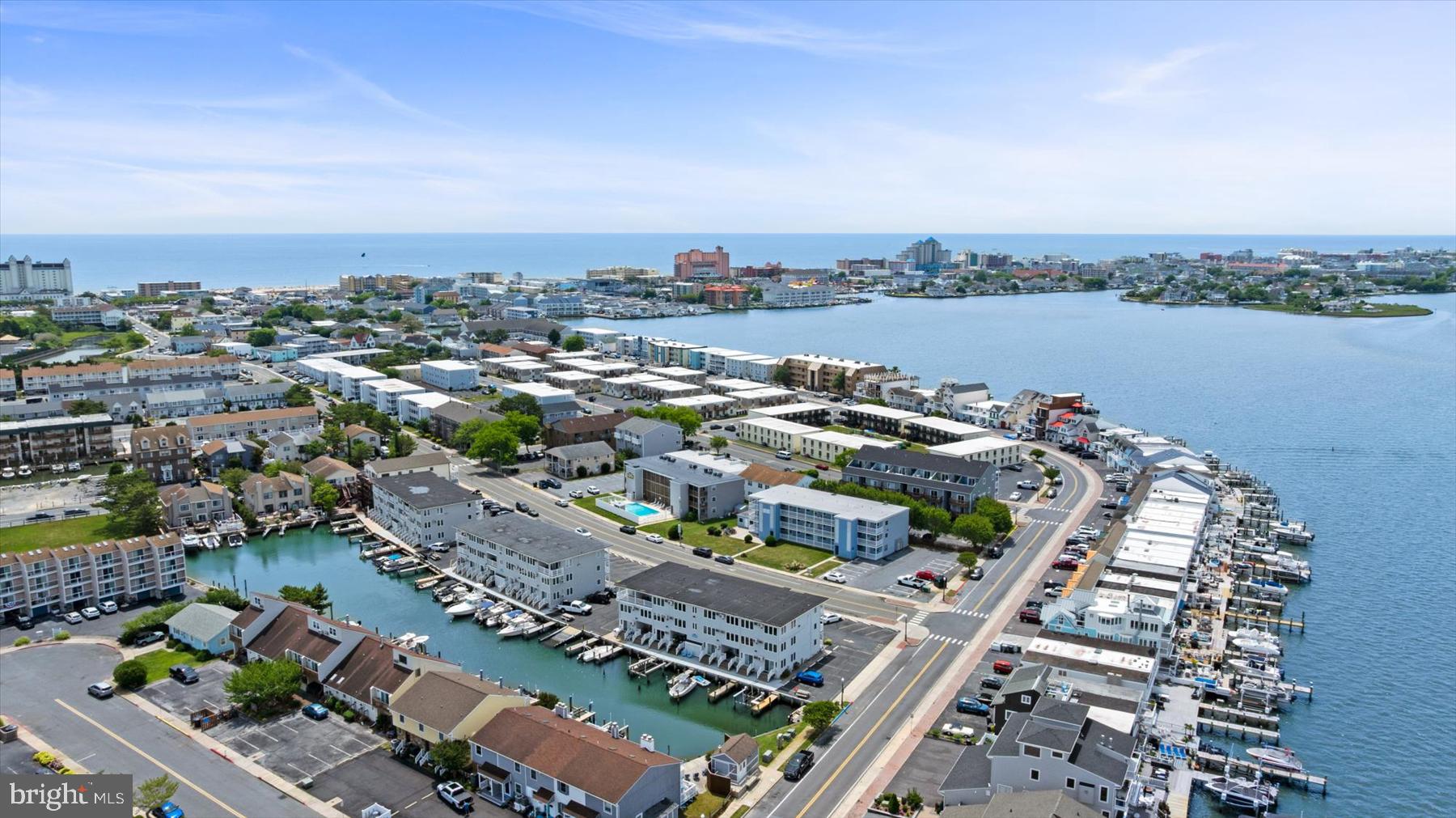 BAYSHORE ESTATES - Residential