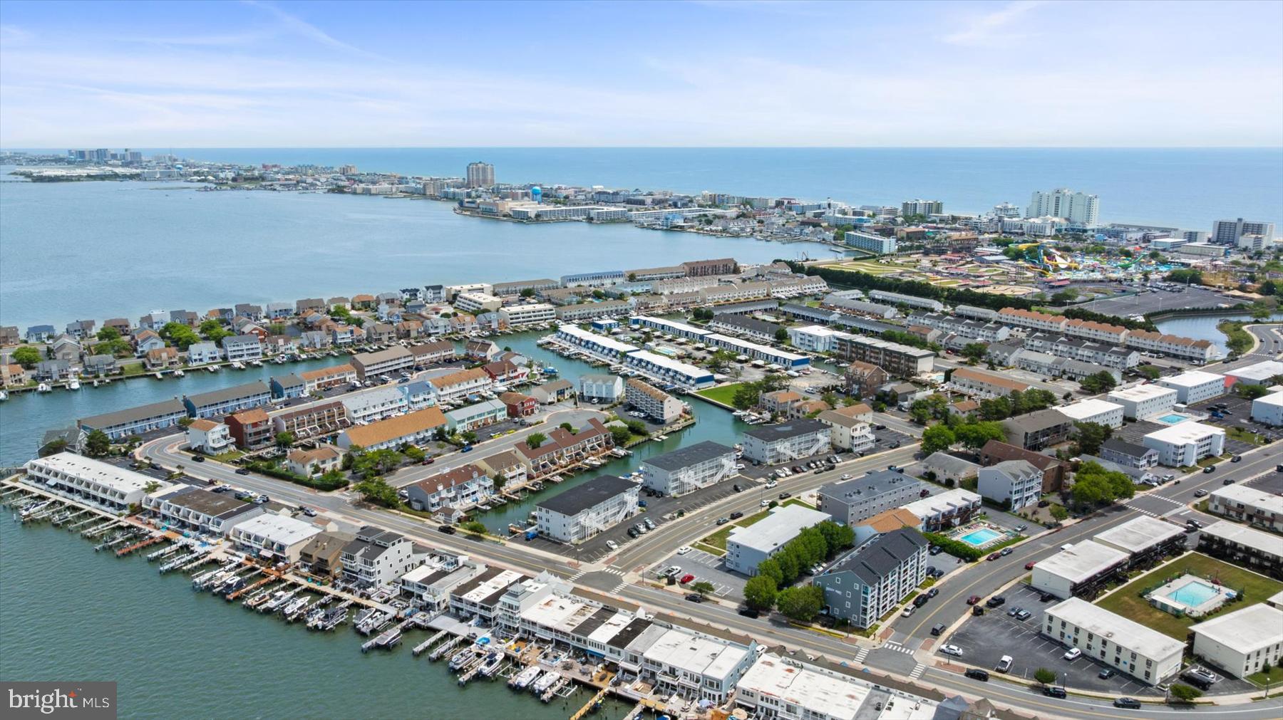 BAYSHORE ESTATES - Residential