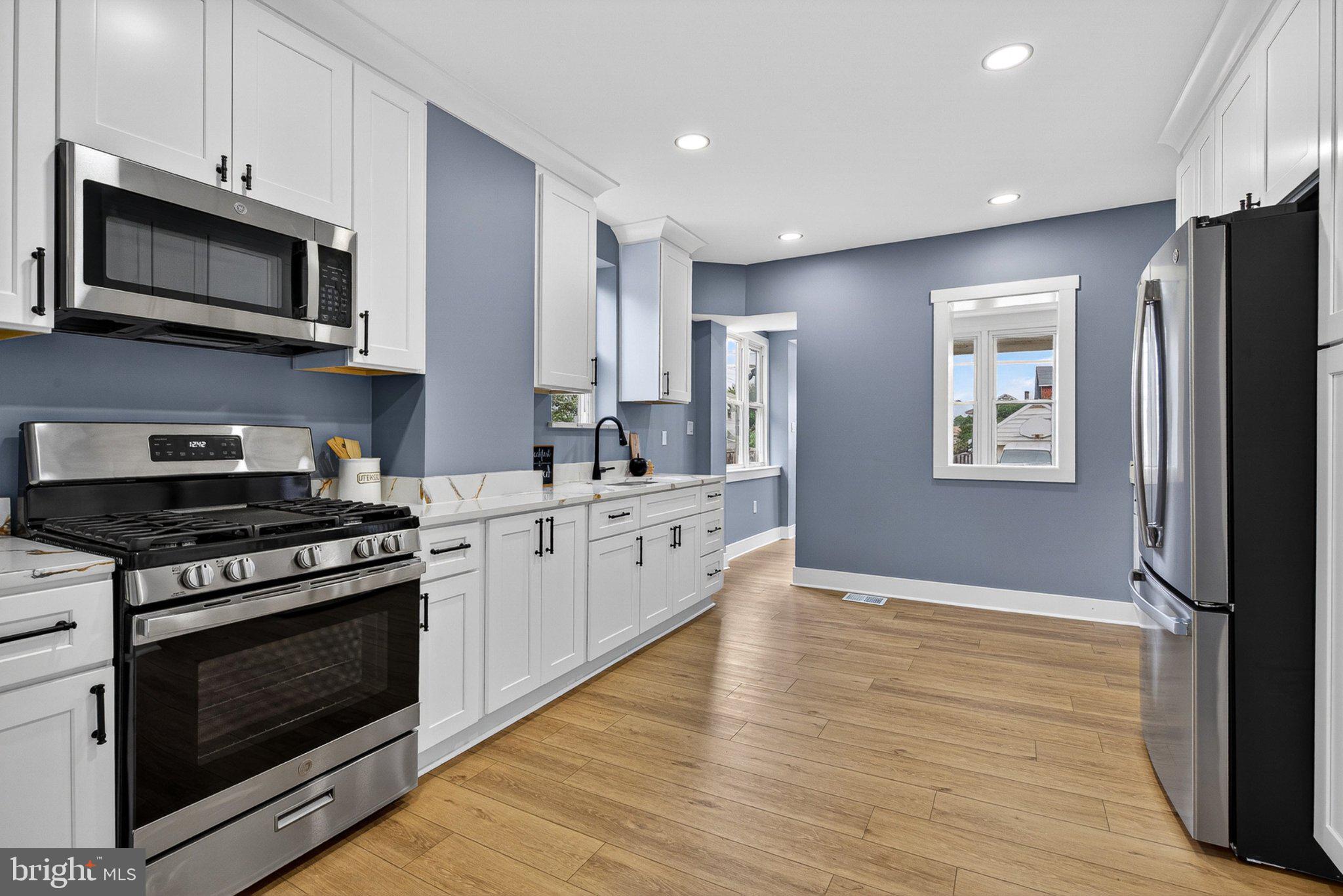 COLGATE PARK - Residential