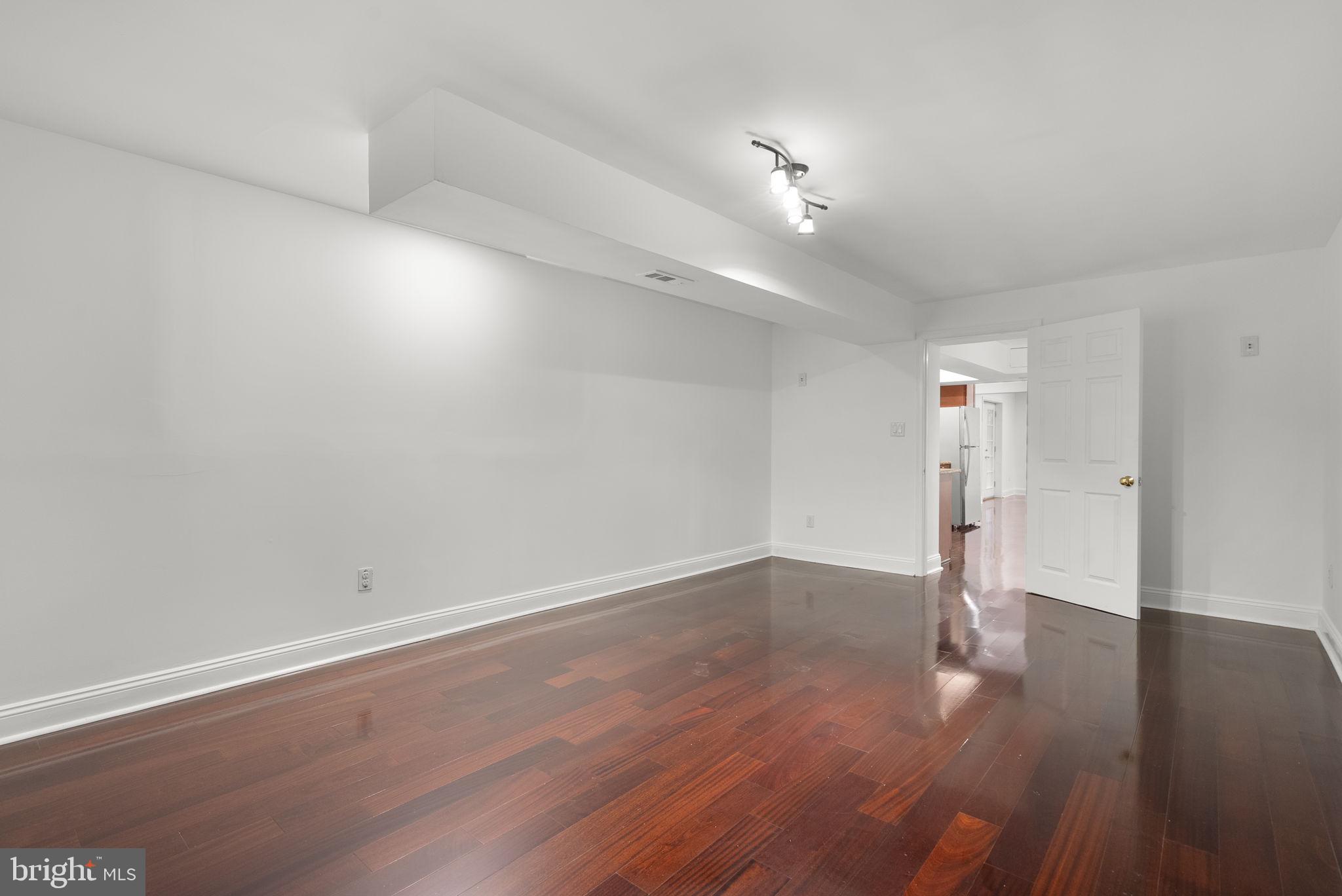 OWENS GLEN - Residential