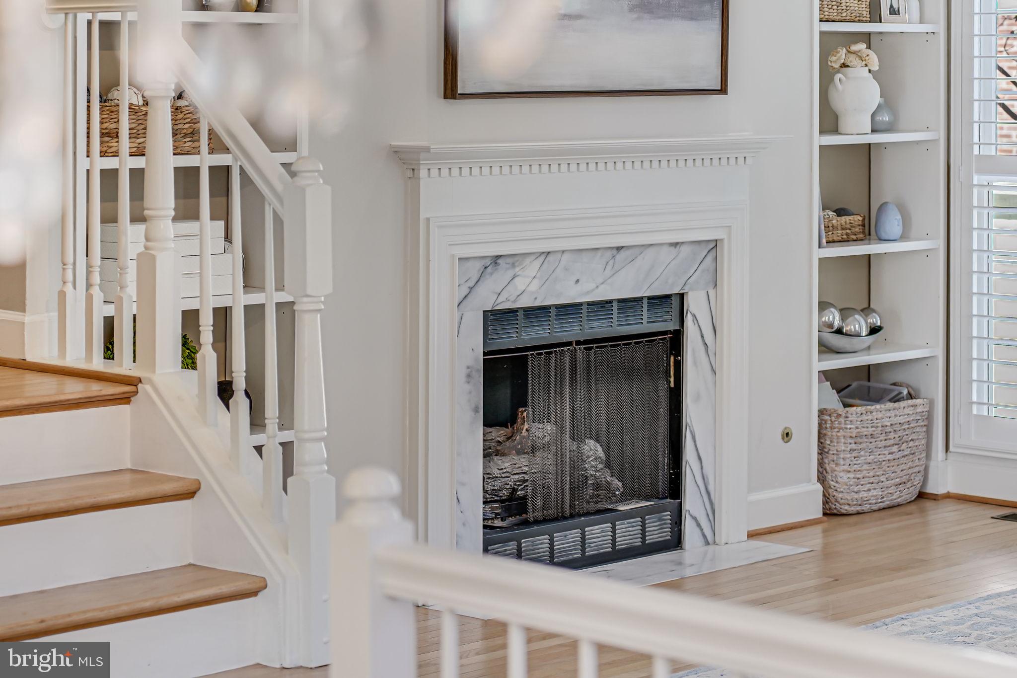 STONEGATE - Residential