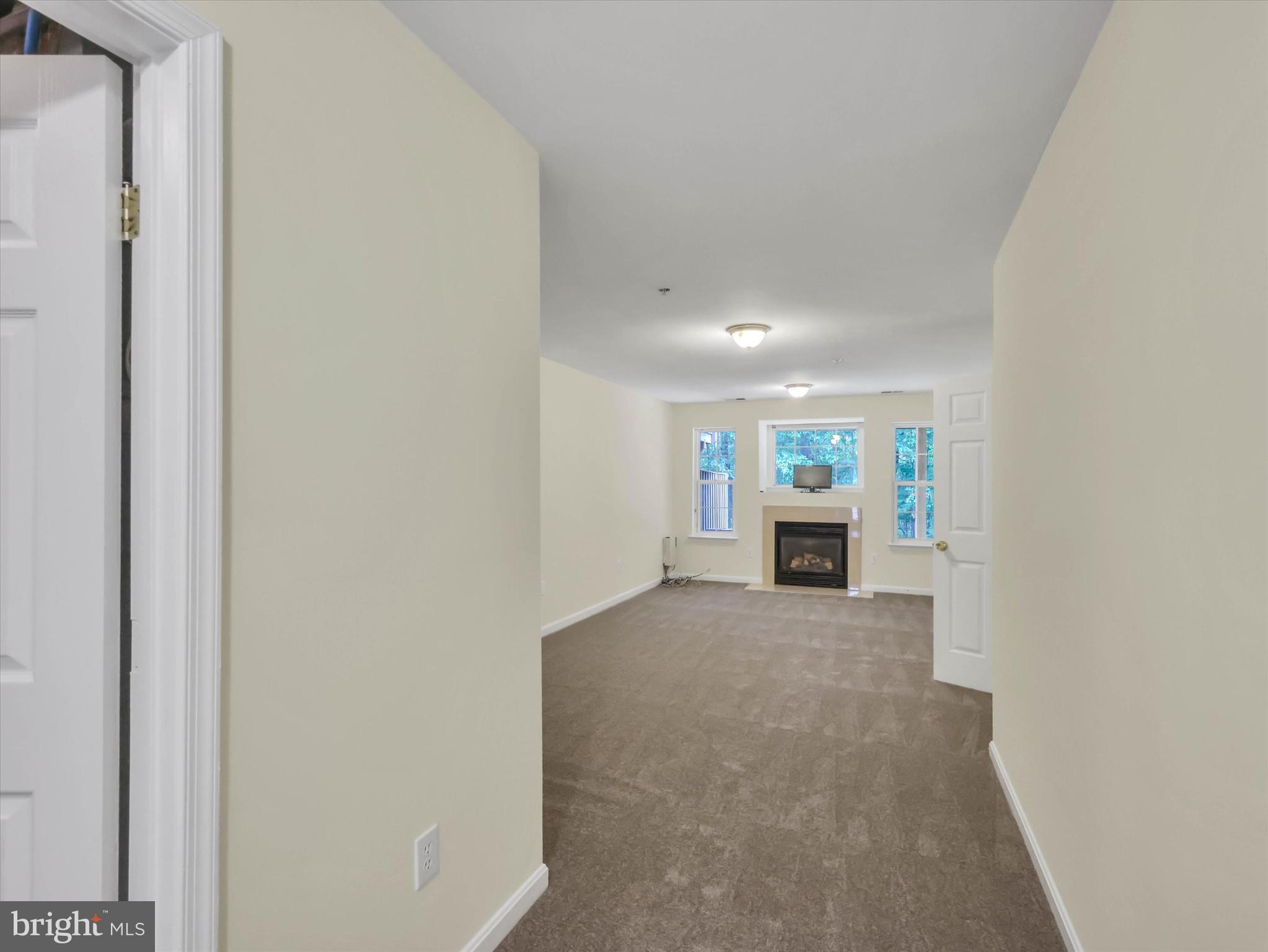 LAING AT MILE STONE - Residential