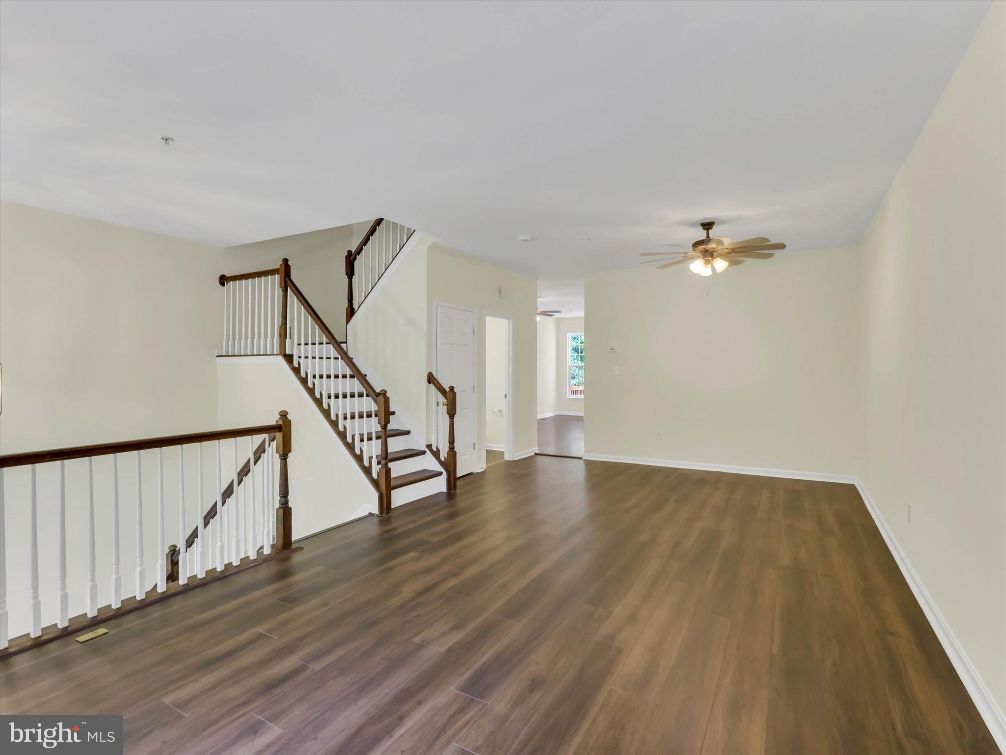 LAING AT MILE STONE - Residential