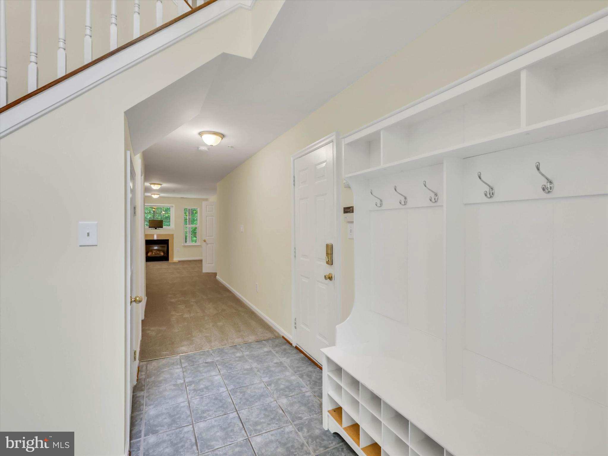 LAING AT MILE STONE - Residential