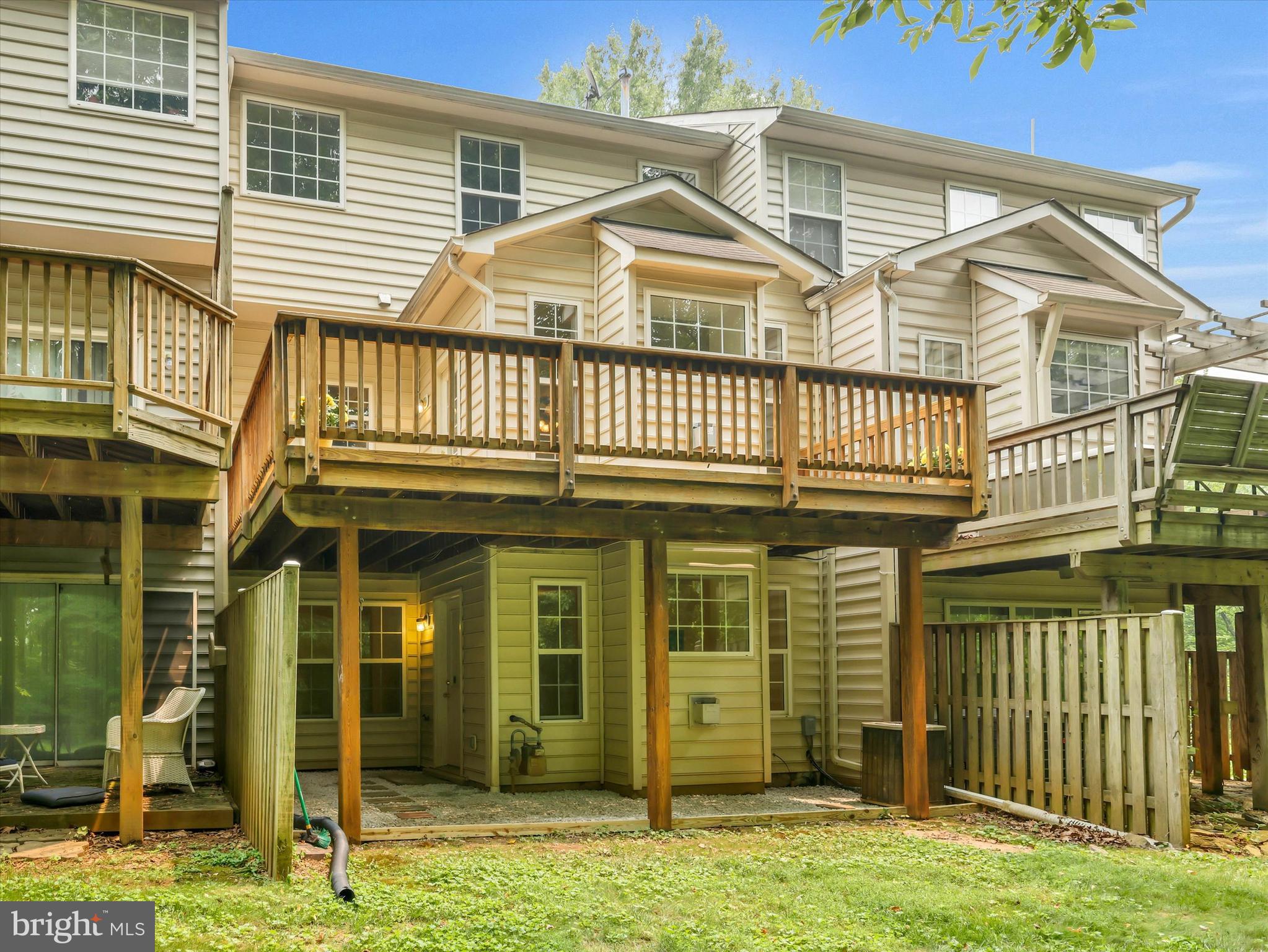 LAING AT MILE STONE - Residential