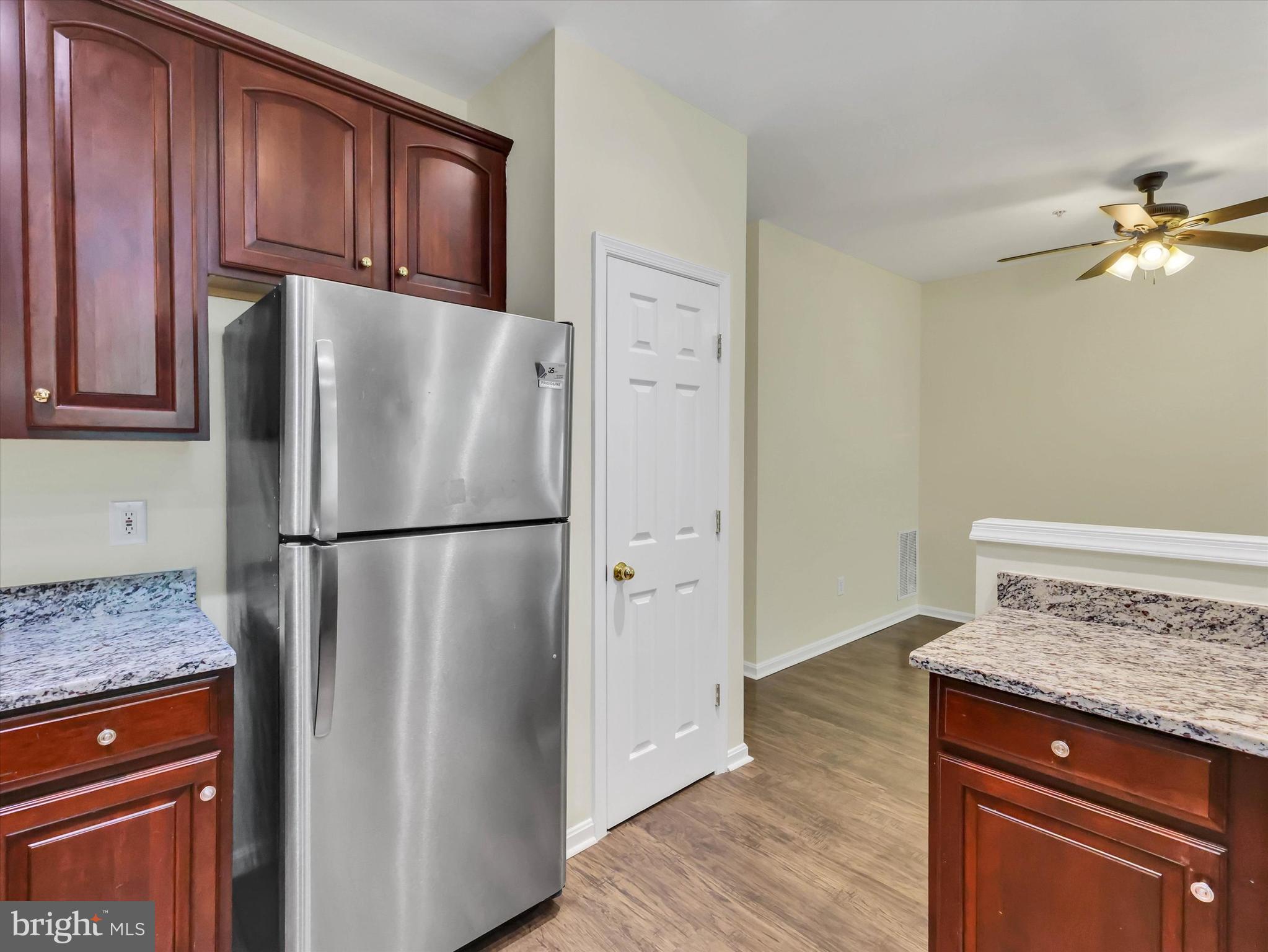 LAING AT MILE STONE - Residential