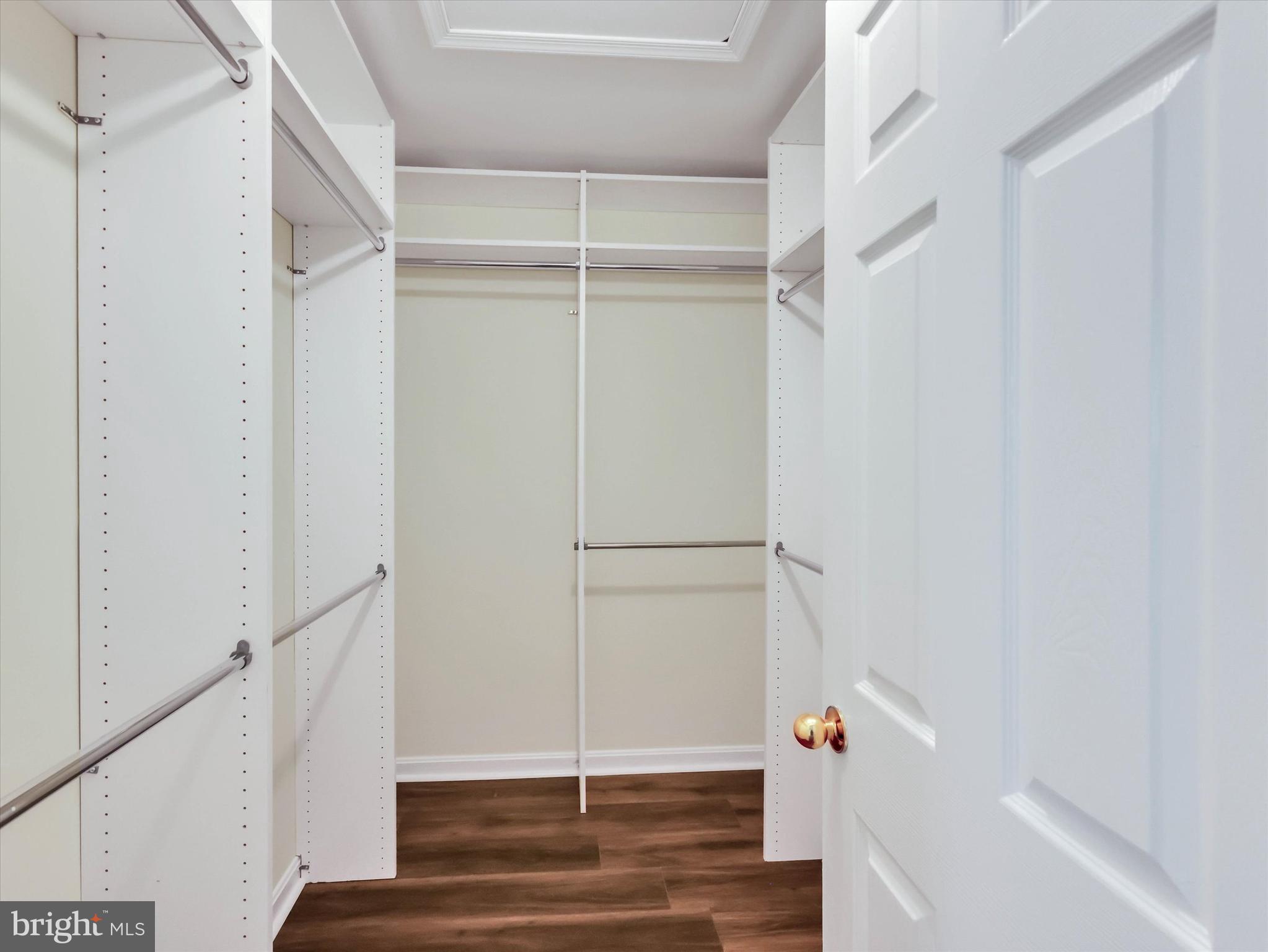 LAING AT MILE STONE - Residential