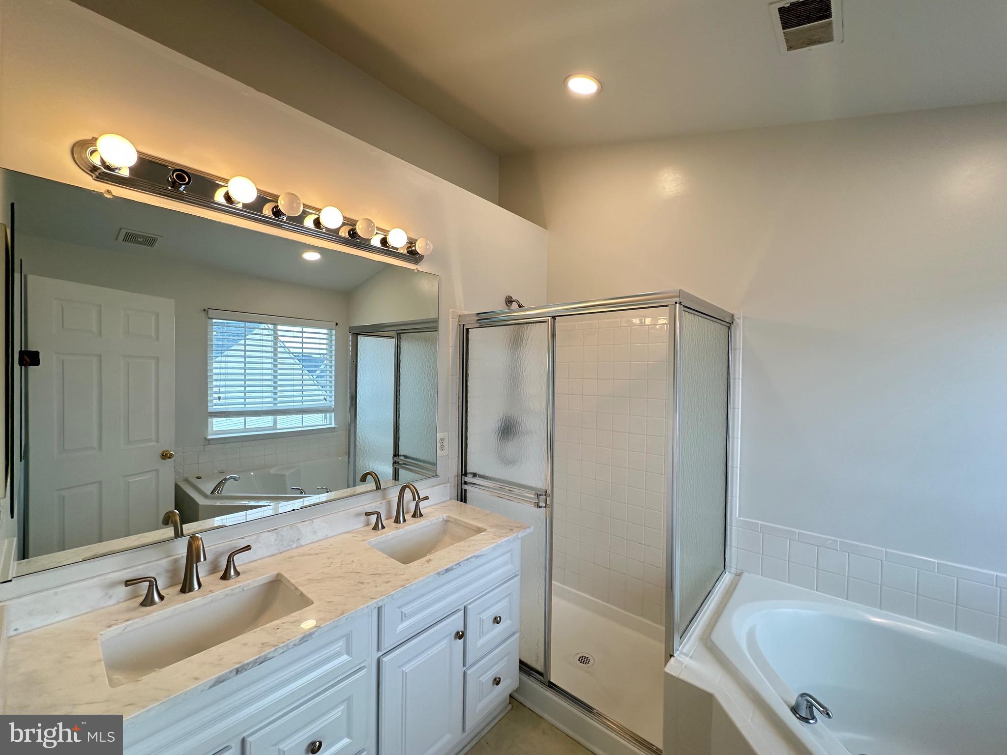 BELMONT STATION - Residential Lease