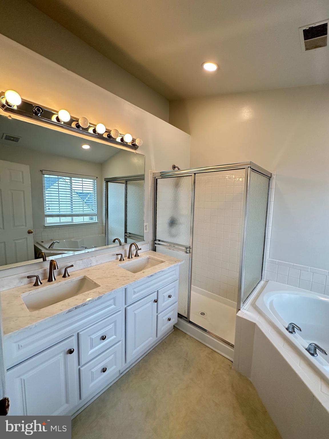 BELMONT STATION - Residential Lease