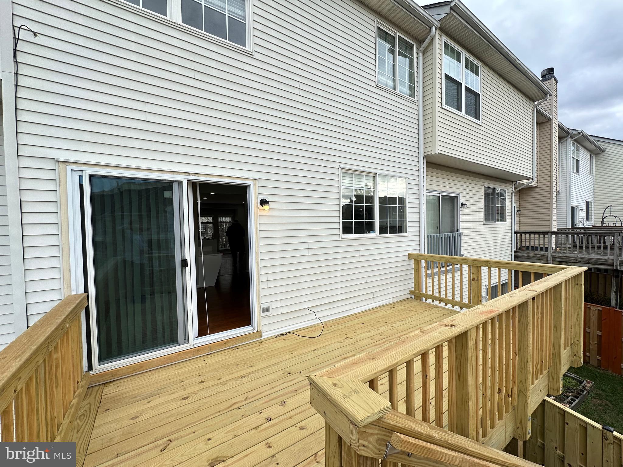 BELMONT STATION - Residential Lease