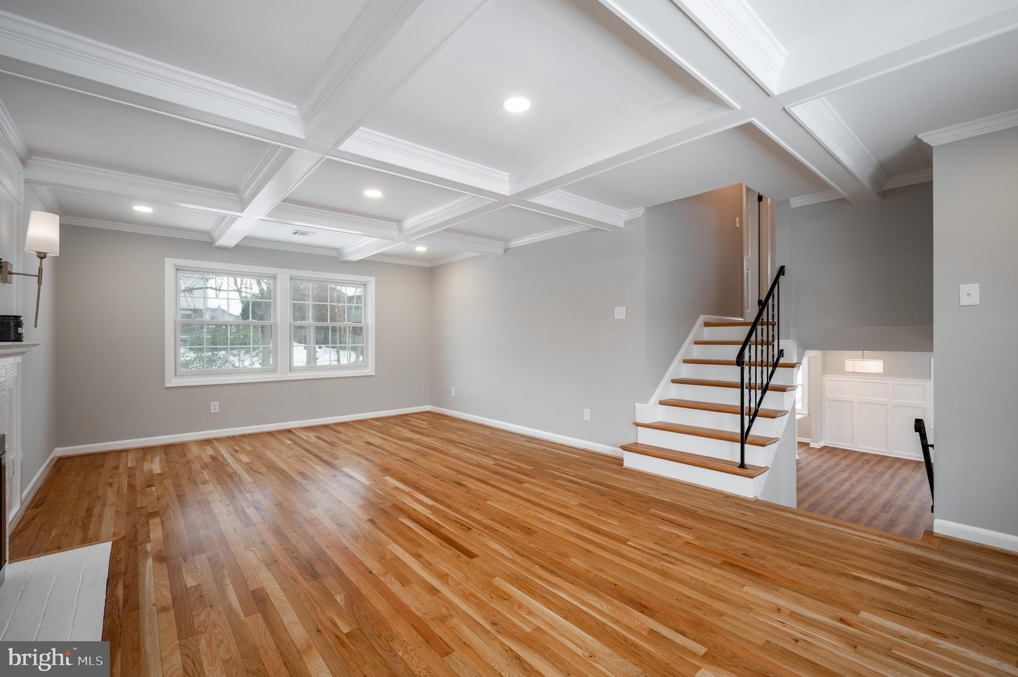 RIVERSIDE ESTATES - Residential